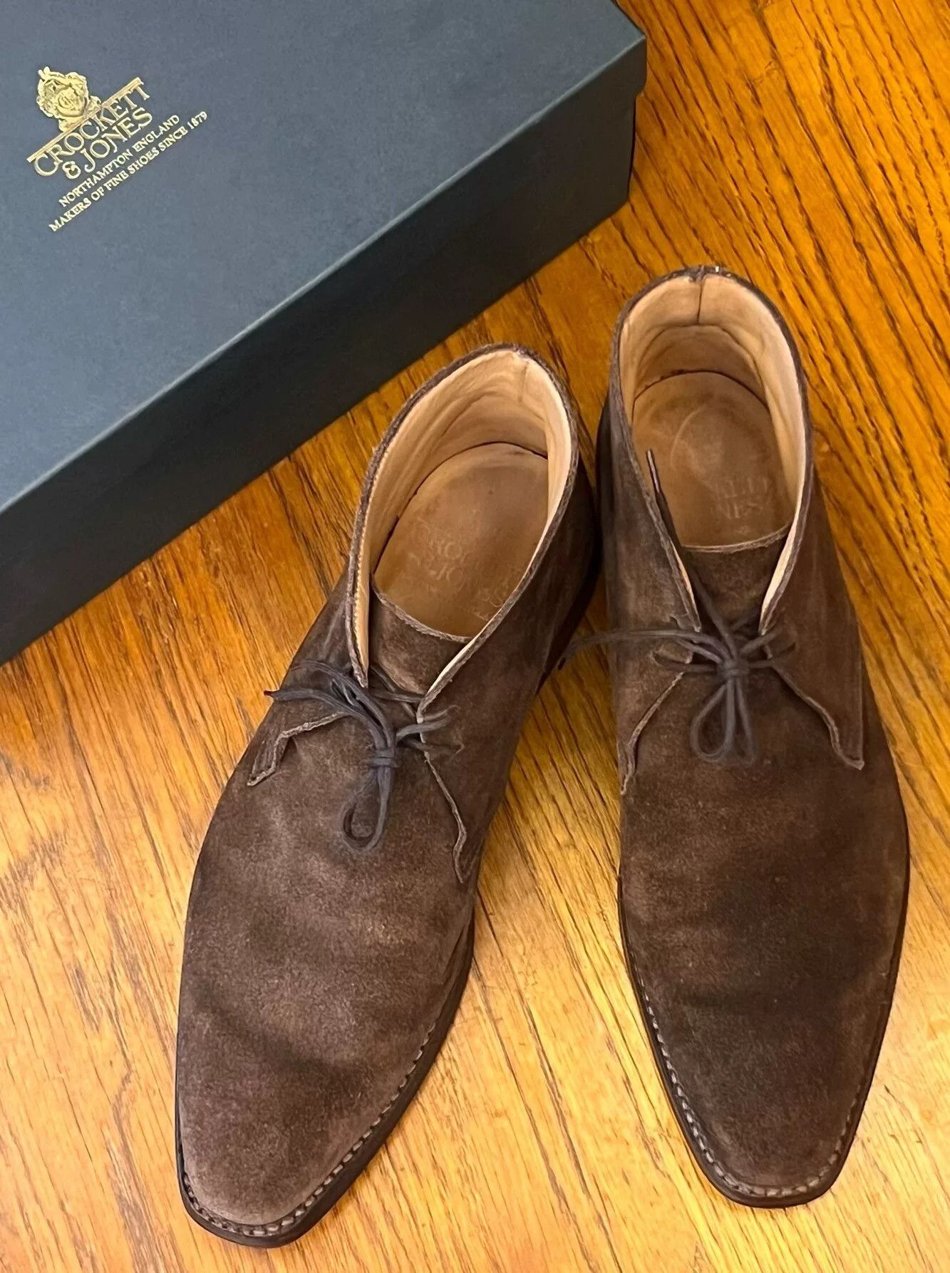 Crockett & Jones Crockett & Jones Suede Desert Boots 348 Size US 9.5 / EU 42-43 - 6 Thumbnail