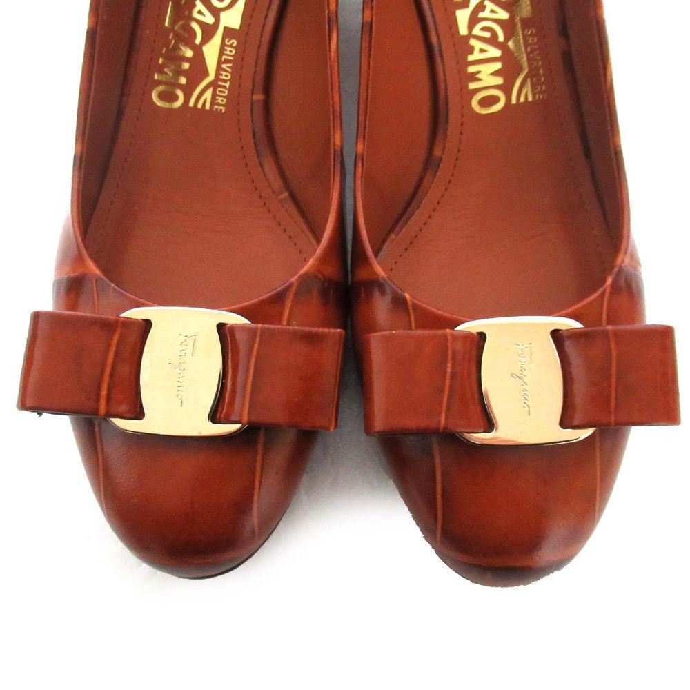 Salvatore Ferragamo Salvatore Ferragamo Salvatore Ferragamo Vara Croco Embossed Pumps Leather Shoes DUTY FREE for USA Size ONE SIZE - 4 Thumbnail