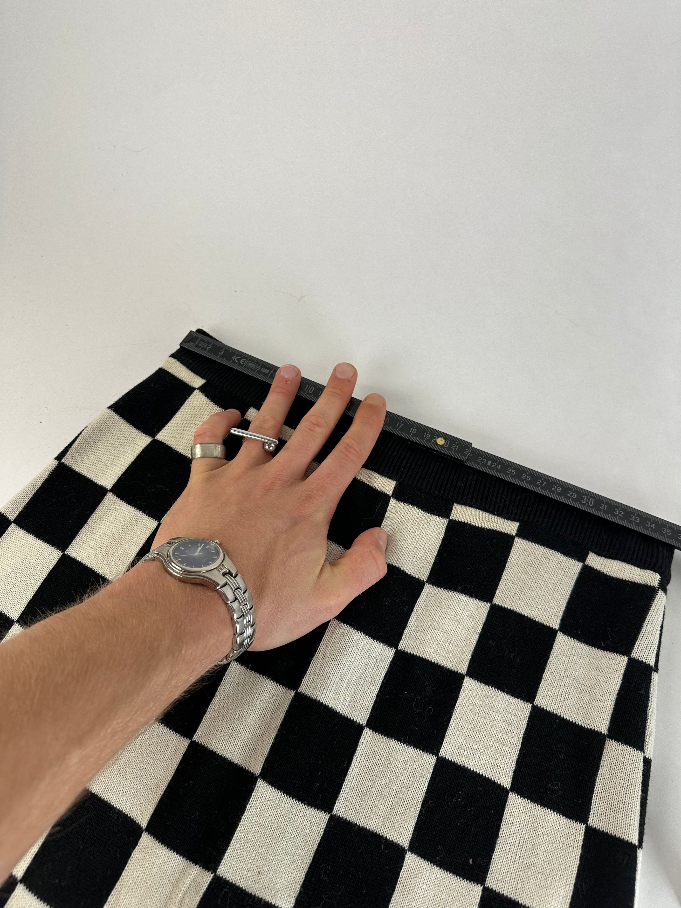 Celine Vintage Paris Chess Emblossed Skirt Black White 40/L Size 34" / US 12 / IT 48 - 8 Thumbnail
