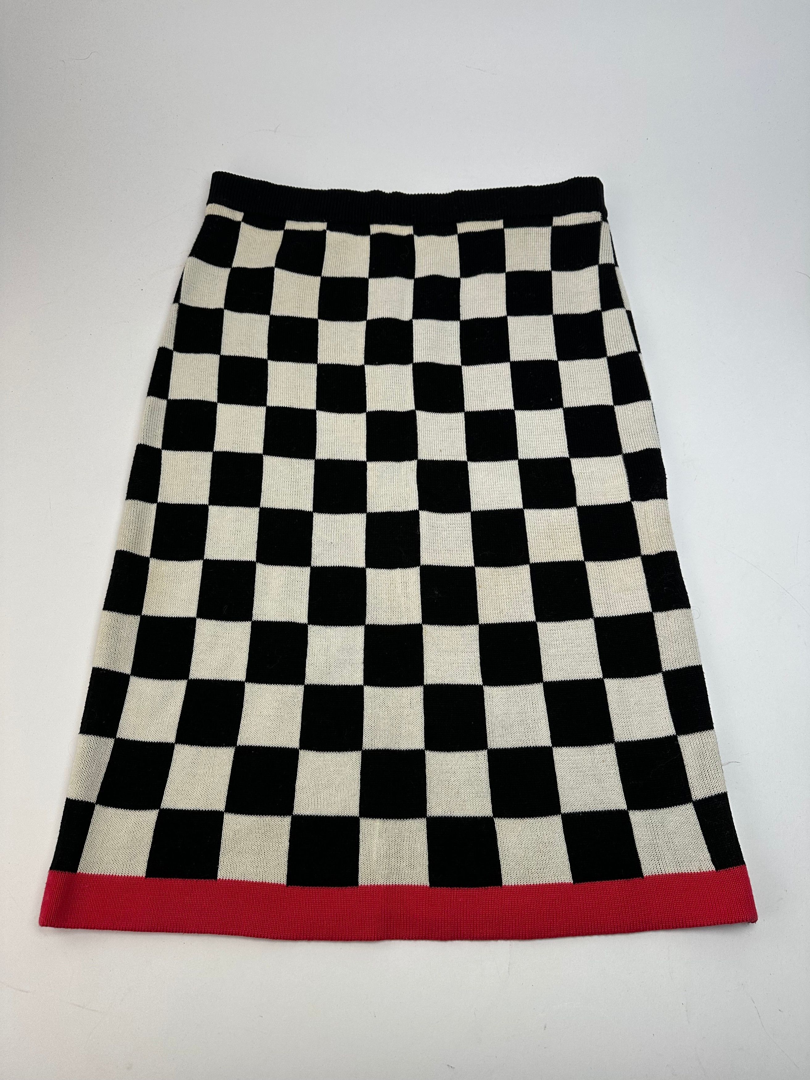 Celine Vintage Paris Chess Emblossed Skirt Black White 40/L Size 34" / US 12 / IT 48 - 4 Thumbnail