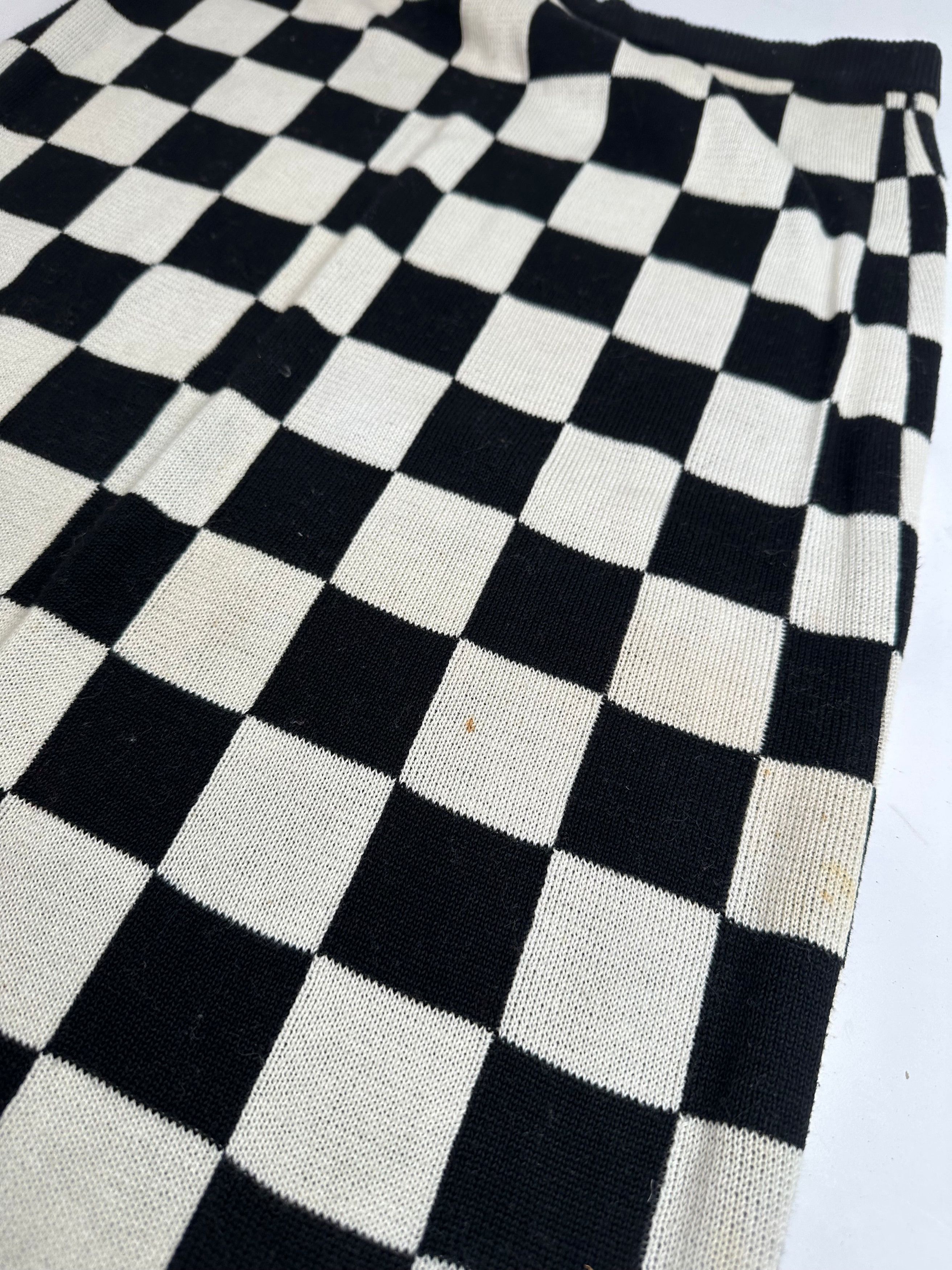 Celine Vintage Paris Chess Emblossed Skirt Black White 40/L Size 34" / US 12 / IT 48 - 12 Thumbnail