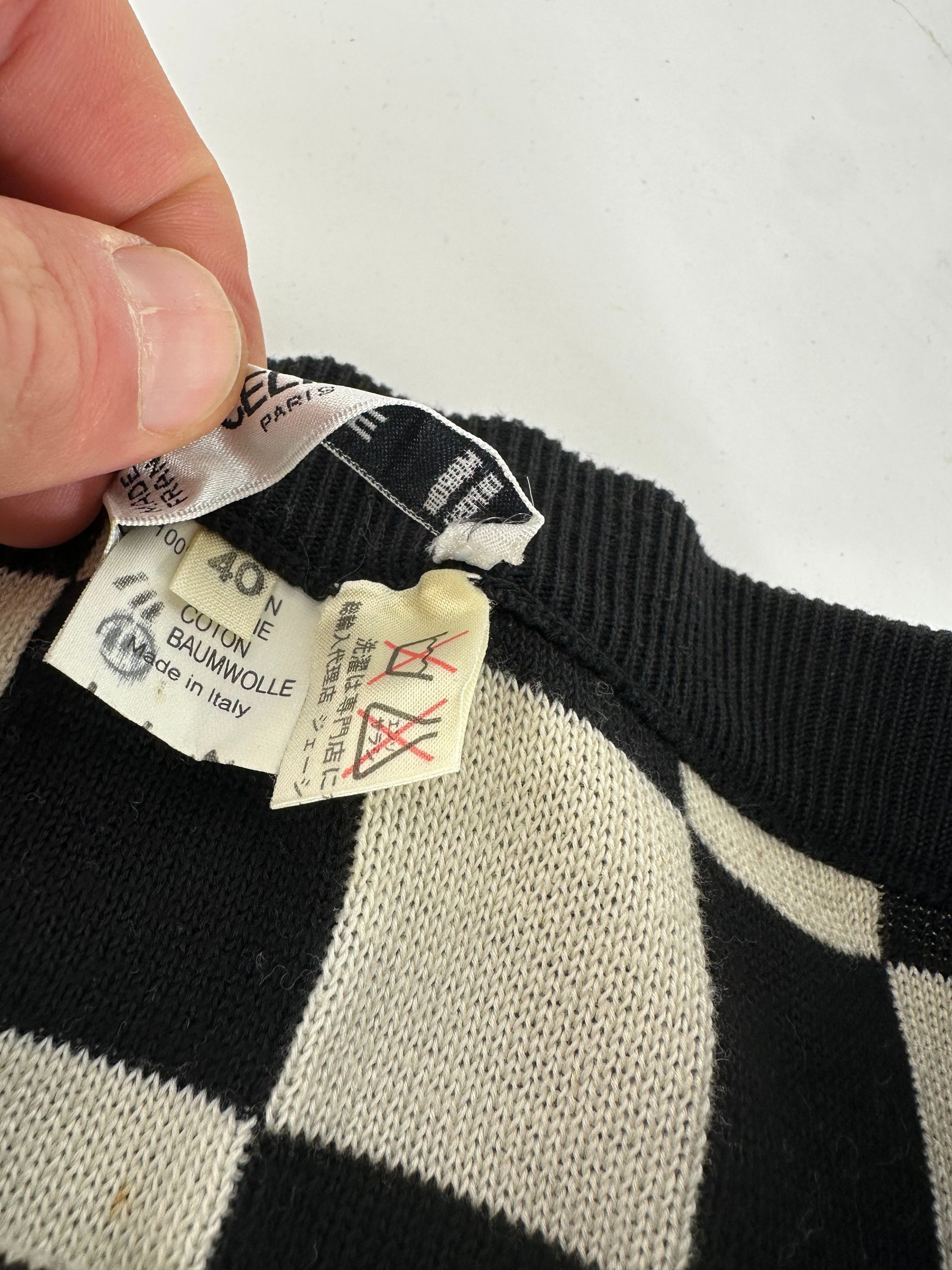 Celine Vintage Paris Chess Emblossed Skirt Black White 40/L Size 34" / US 12 / IT 48 - 10 Thumbnail