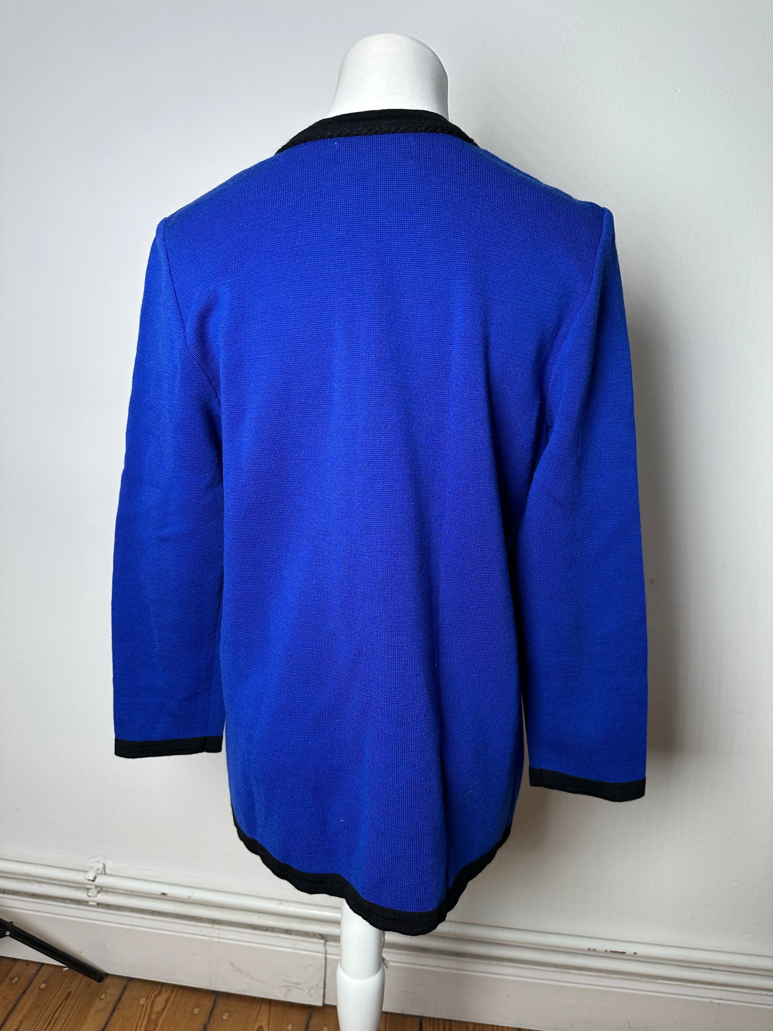 Other Vintage Yves Saint Laurent Sweater Blue Black M Size M / US 6-8 / IT 42-44 - 11 Thumbnail