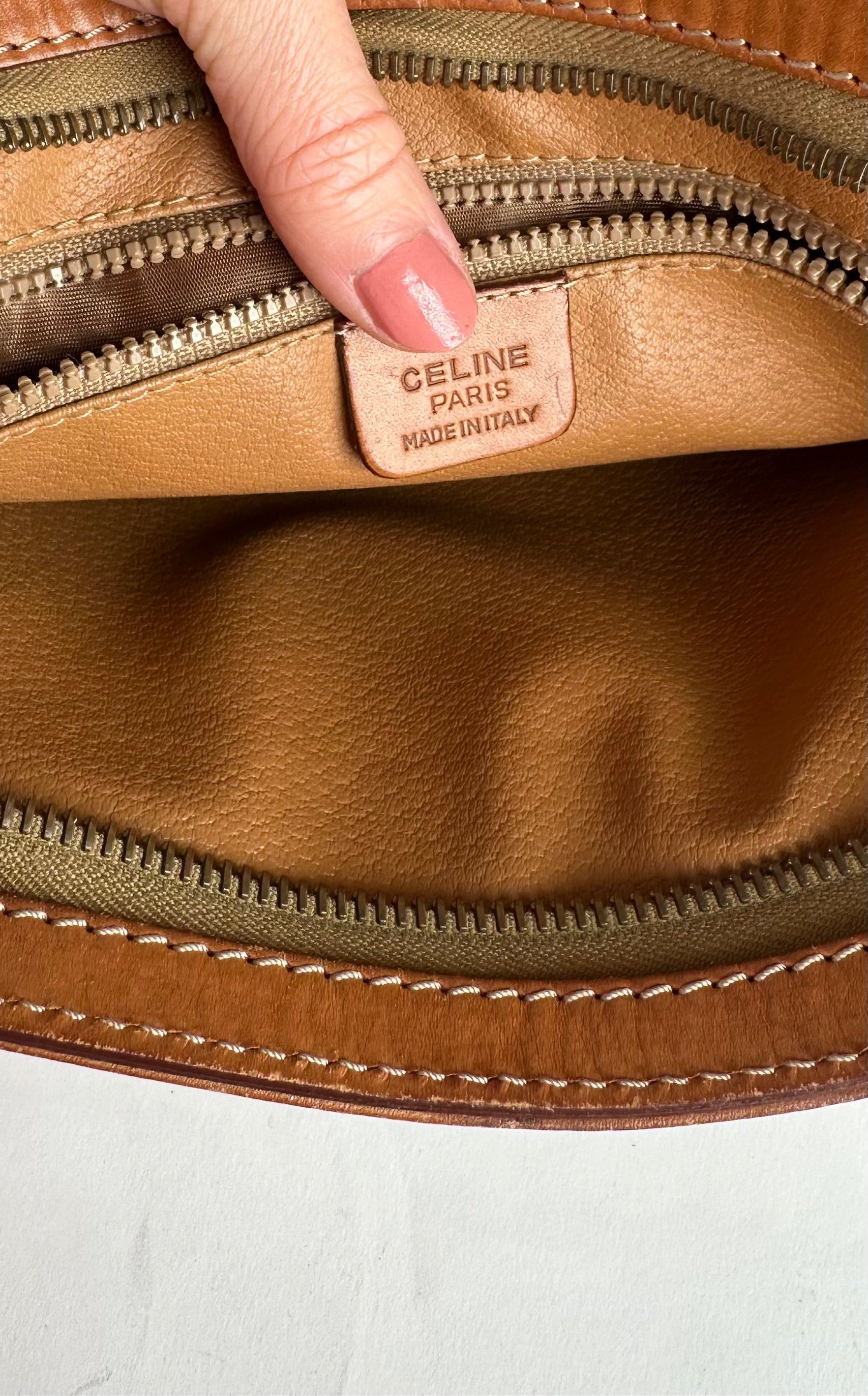 Celine Vintage Paris Triomphe Monogram Leather Clutch Brown Size ONE SIZE - 6 Thumbnail