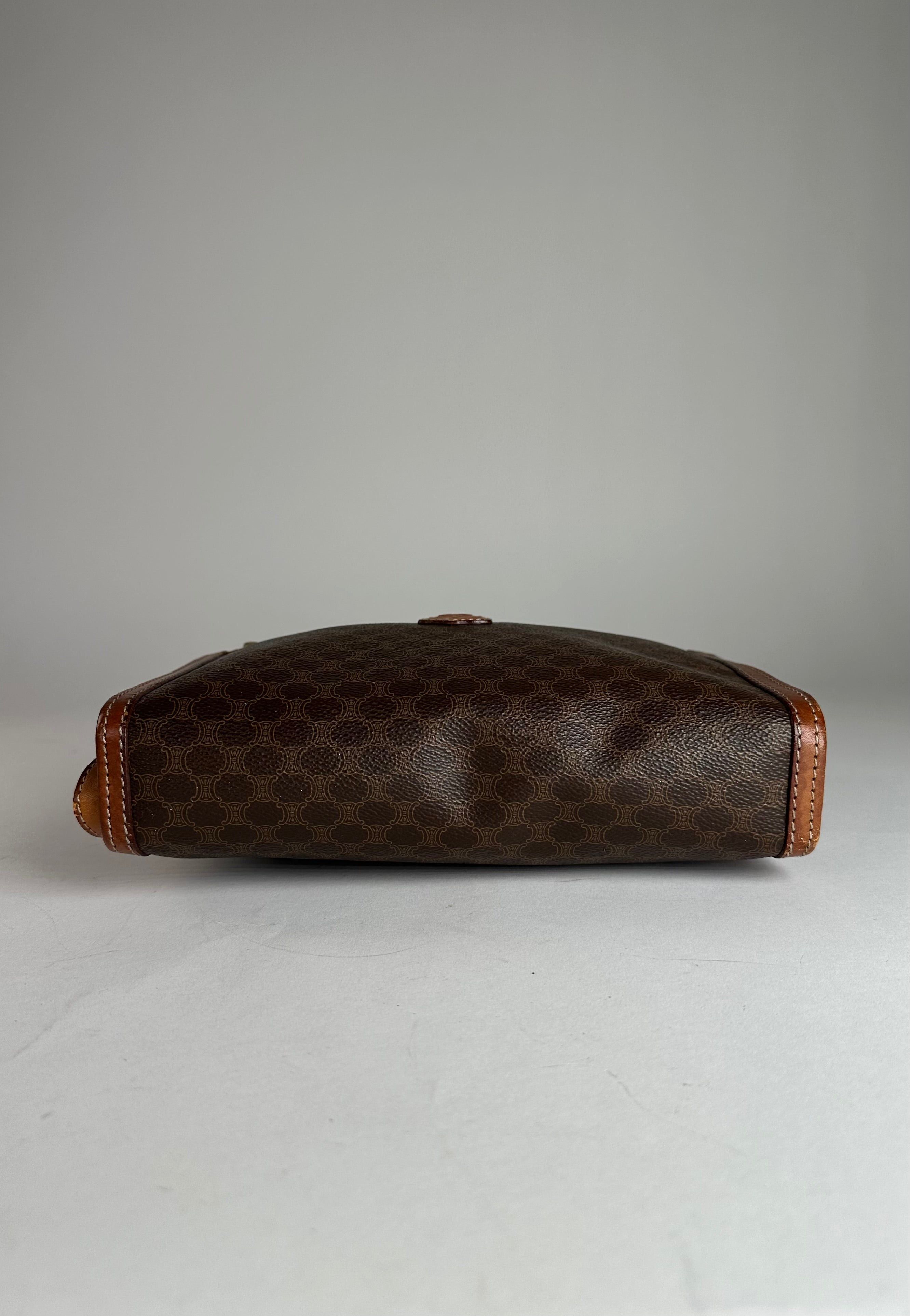 Celine Vintage Paris Triomphe Monogram Leather Clutch Brown Size ONE SIZE - 3 Thumbnail
