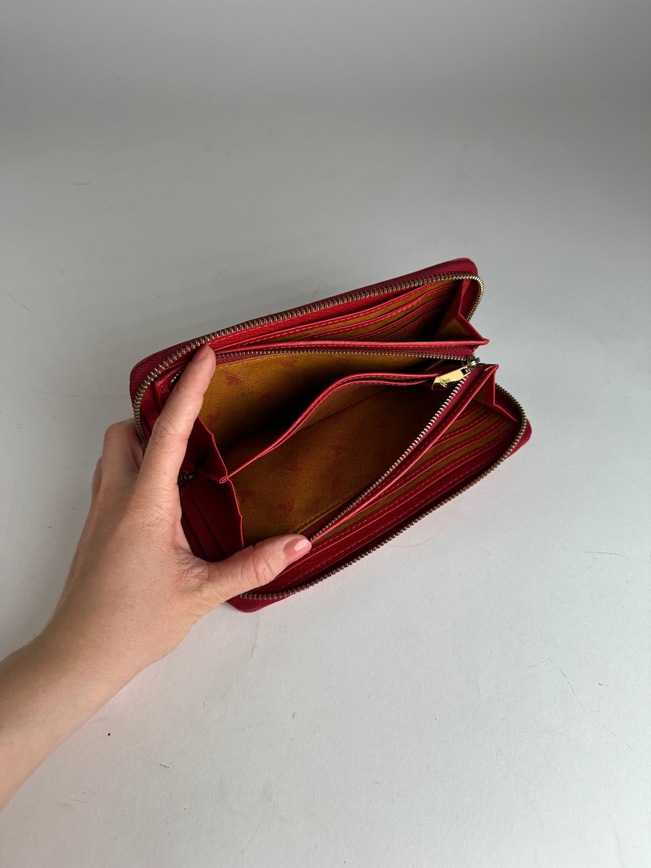 Vivienne Westwood Vintage Zippy Leather Wallet Red Size ONE SIZE - 5 Thumbnail