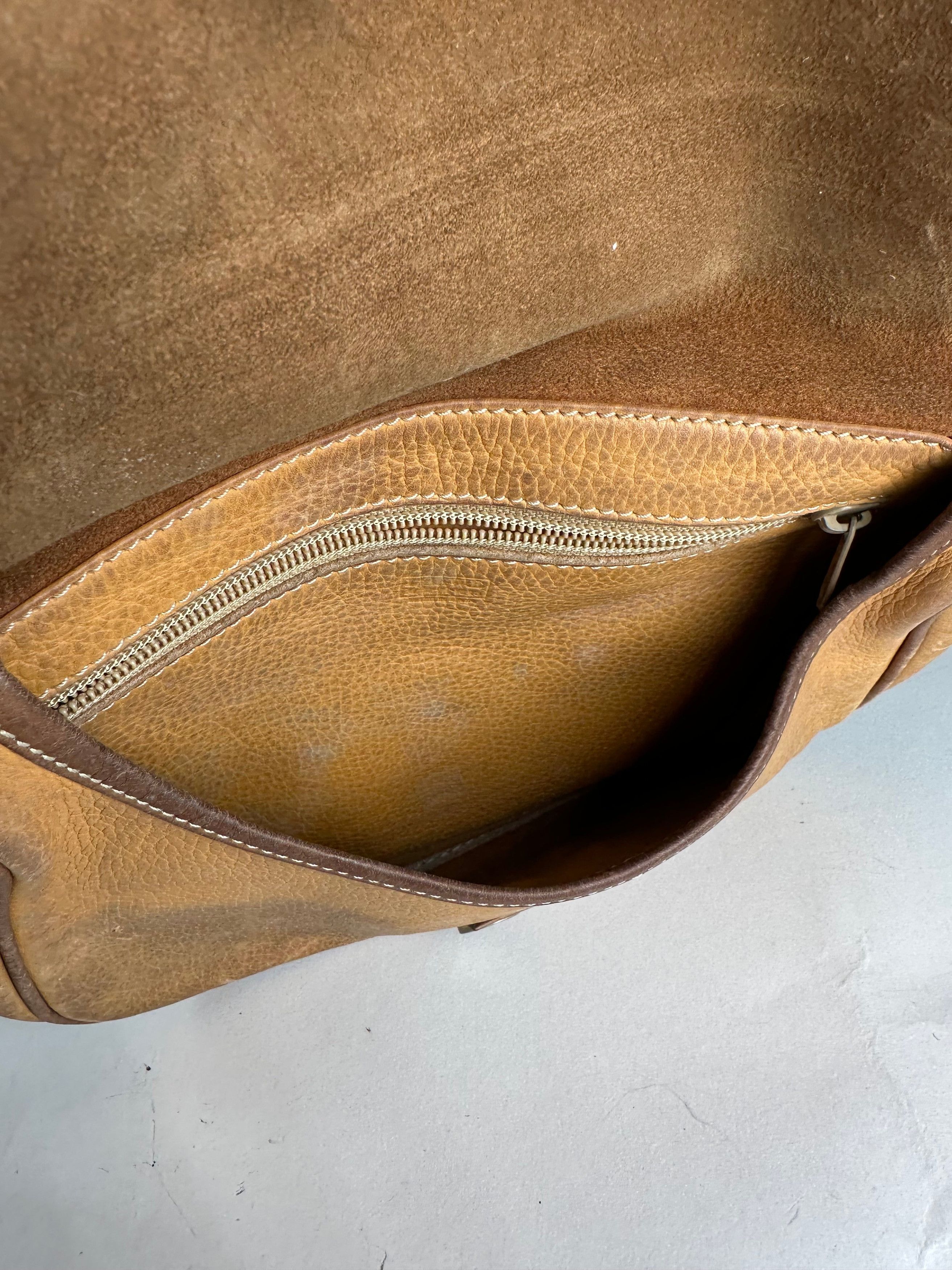Loewe Vintage Anagram Leather Crossbody Shoulder Bag Brown Size ONE SIZE - 3 Thumbnail