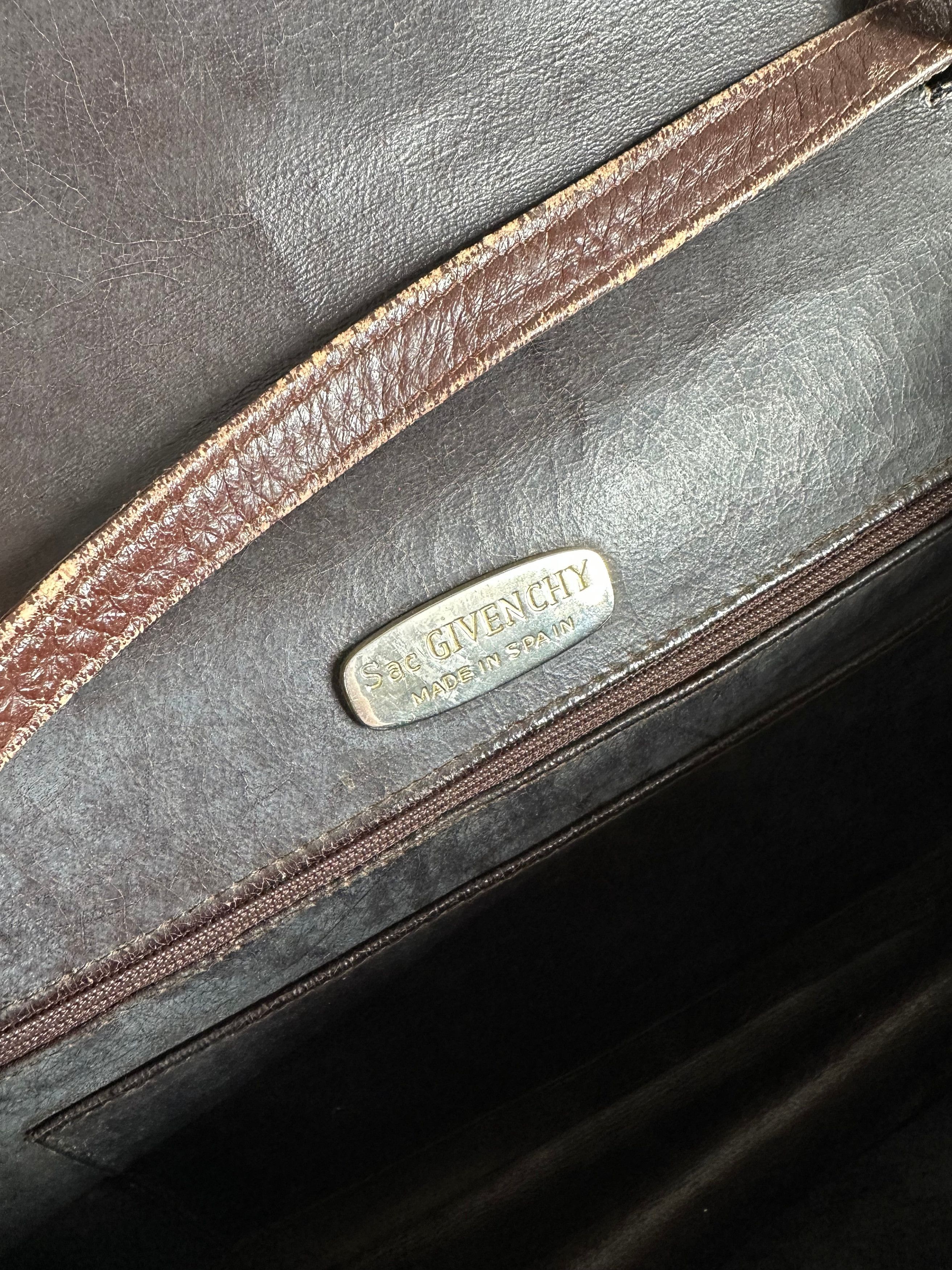 Givenchy Vintage Monogram Leather Multiway Vag Grey Brown Size ONE SIZE - 12 Thumbnail