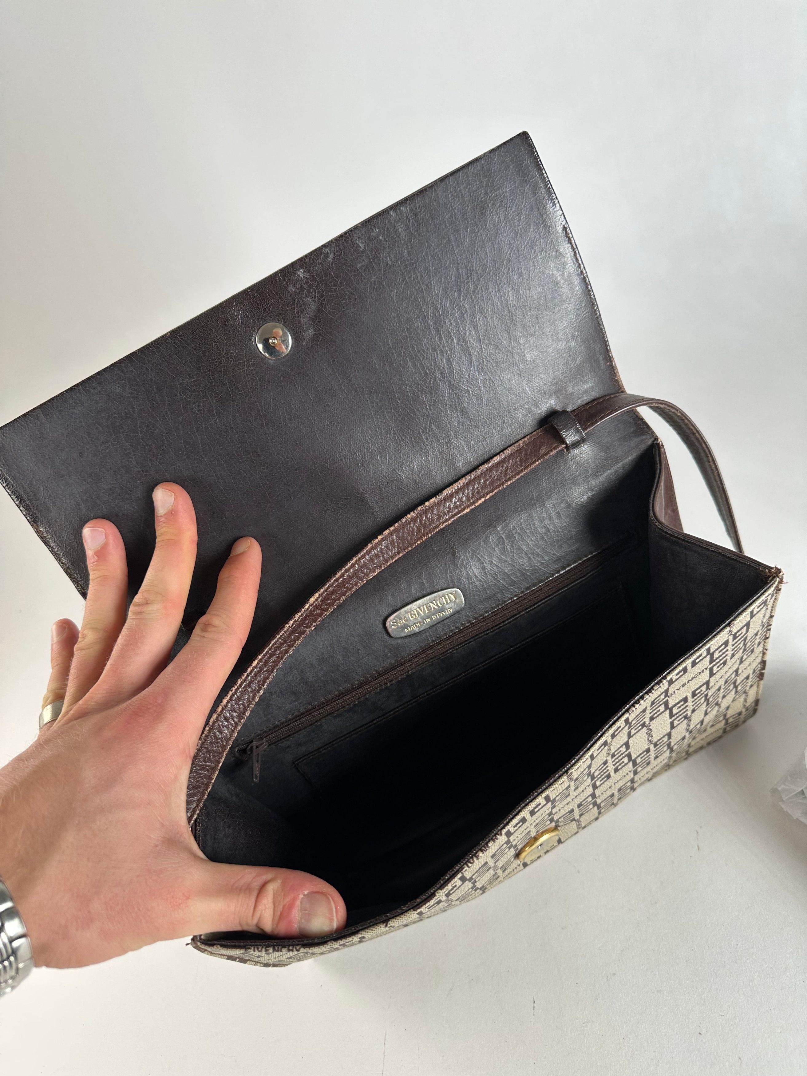 Givenchy Vintage Monogram Leather Multiway Vag Grey Brown Size ONE SIZE - 11 Thumbnail