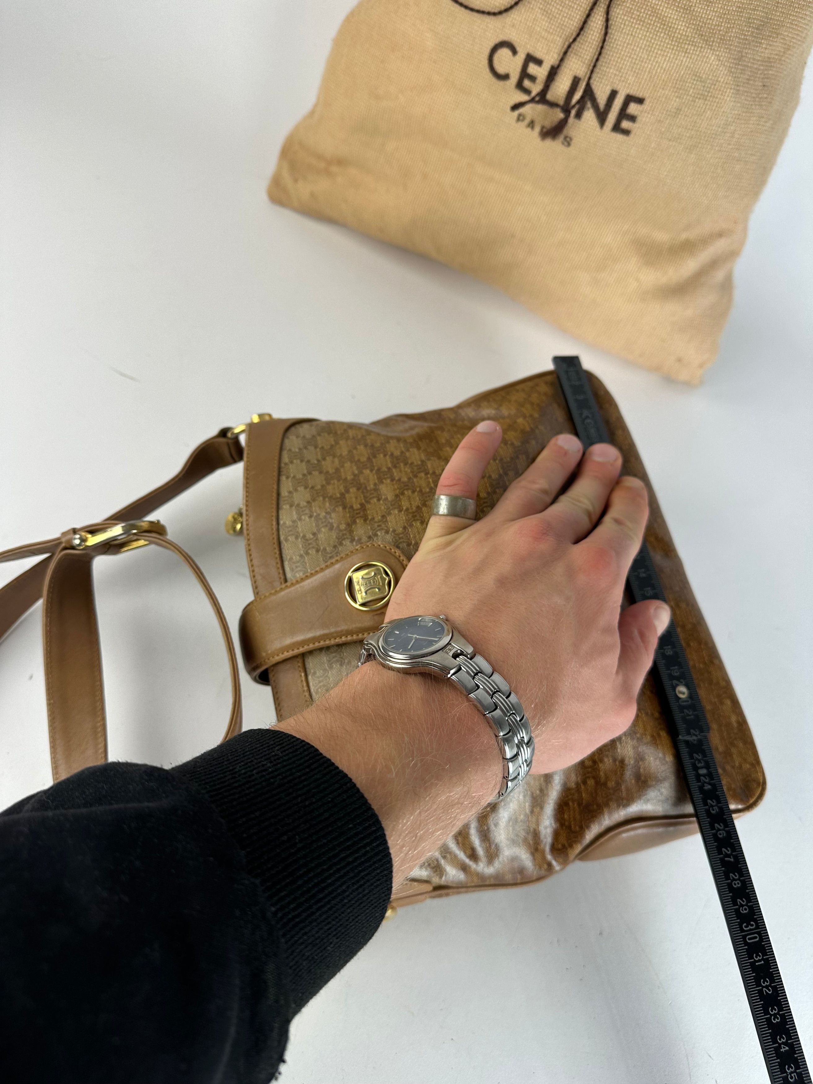 Celine Vintage Paris Triomphe Monogram Shoulder / Crossbody Bucket Size ONE SIZE - 12 Thumbnail