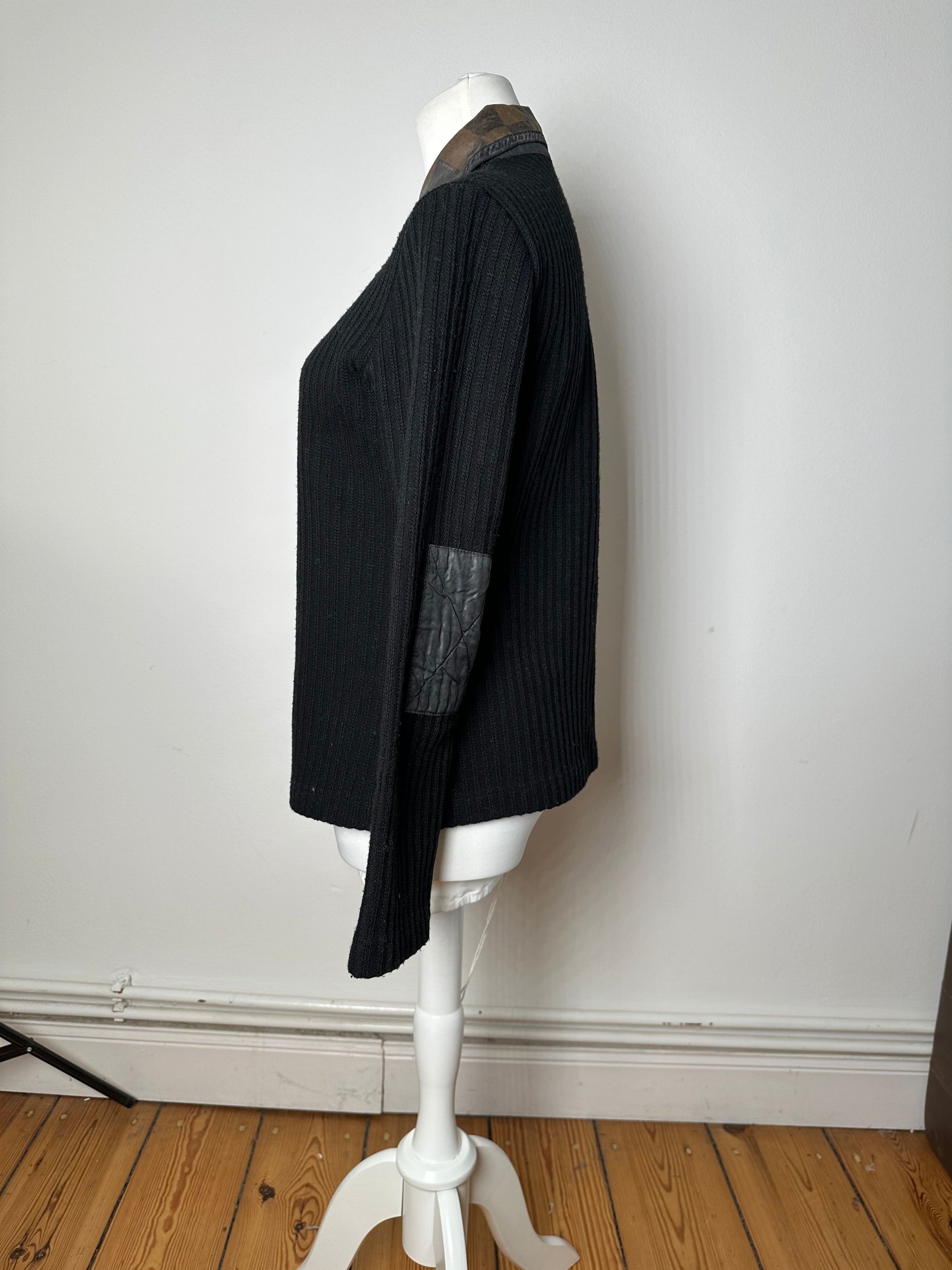 Fendi Vintage Roma Wool Sweater Black Brown 36/S Size S / US 4 / IT 40 - 2 Thumbnail