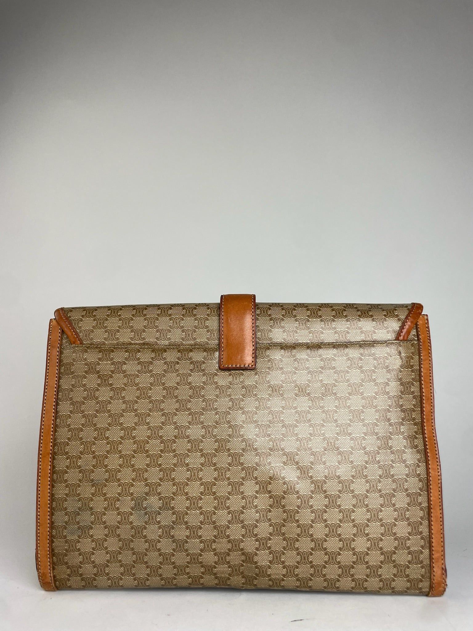 Celine Vintage Triomphe Monogram Leather Clutch Beige Brown Size ONE SIZE - 2 Thumbnail