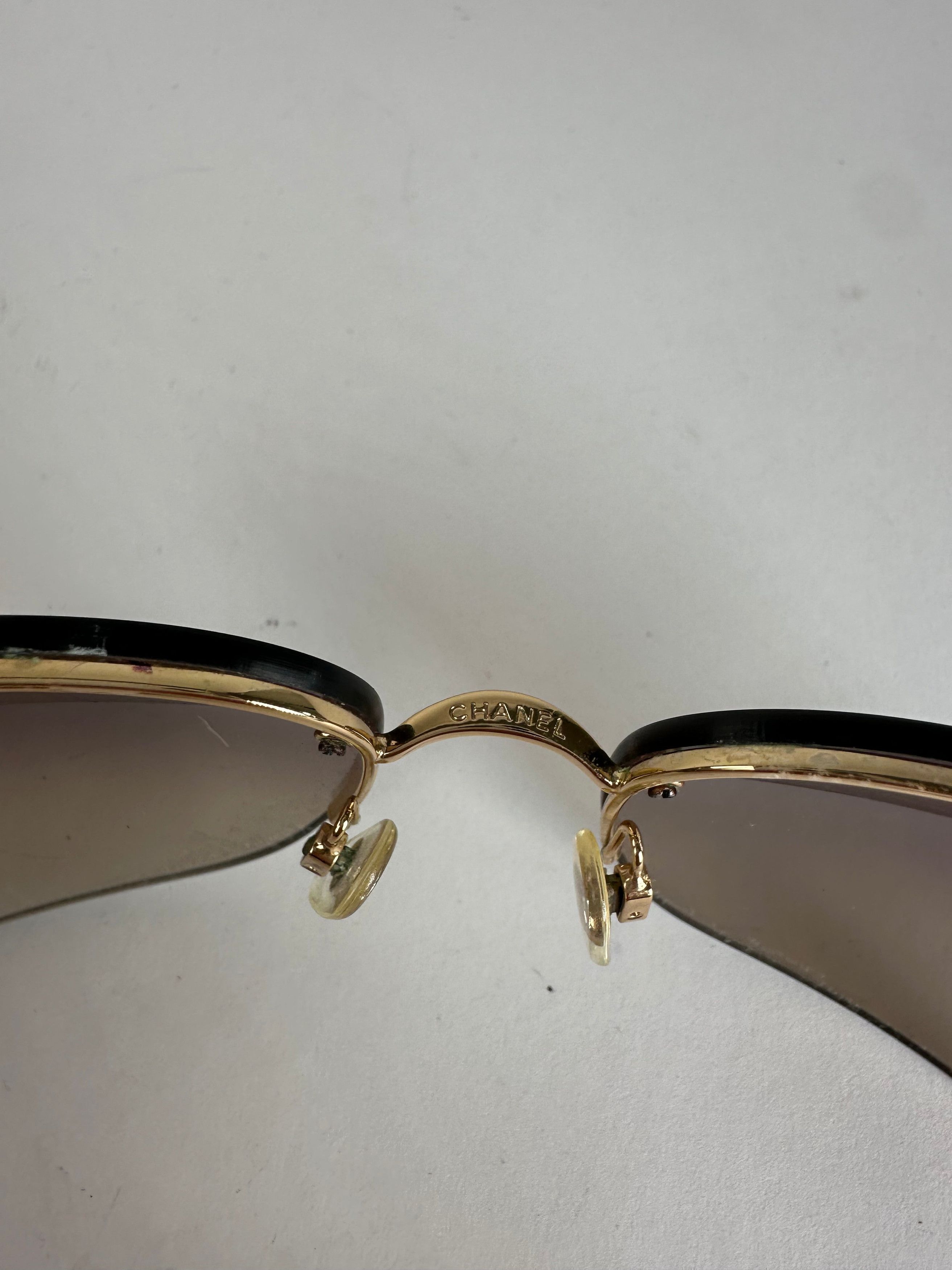 Chanel Vintage Rimless Sunglasses Brown Gold Size ONE SIZE - 10 Thumbnail