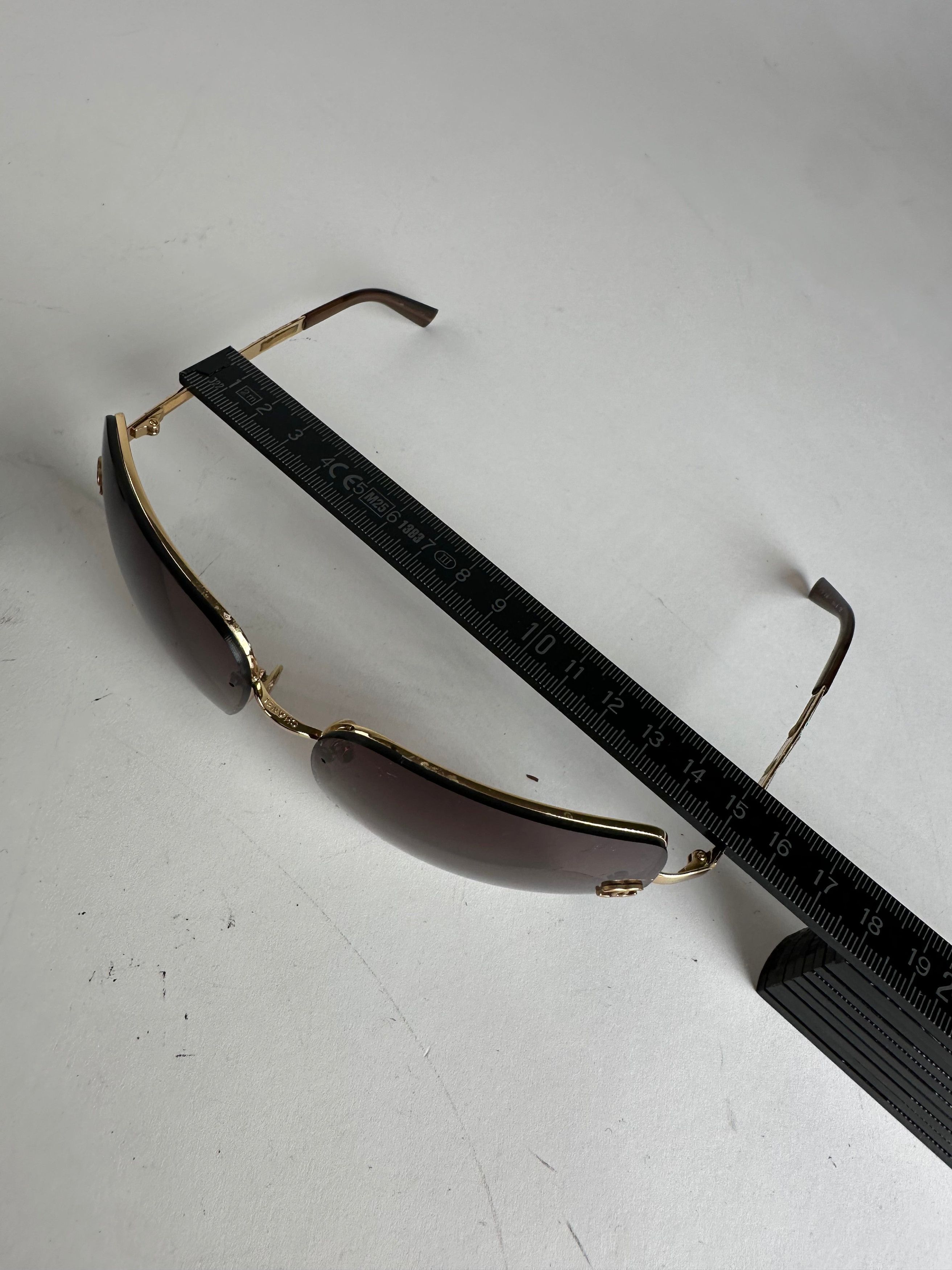 Chanel Vintage Rimless Sunglasses Brown Gold Size ONE SIZE - 4 Thumbnail