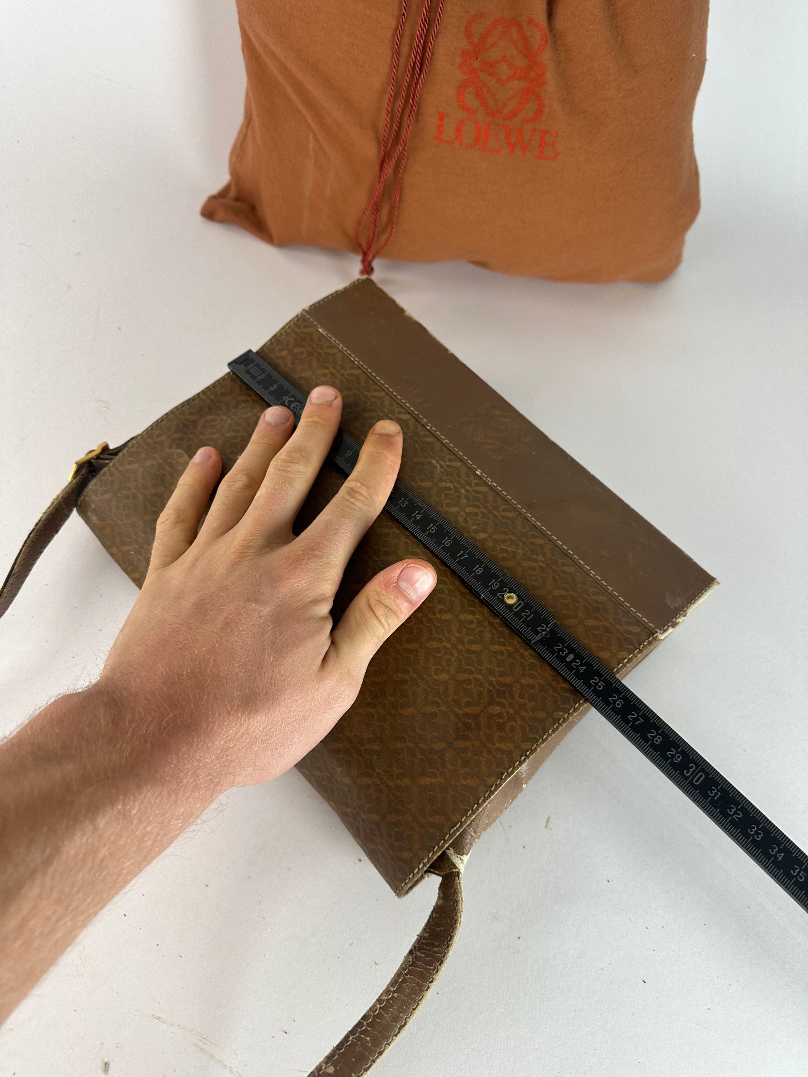 Loewe Vintage Madrid Leather Monogram Bag Camel Brown Size ONE SIZE - 12 Thumbnail