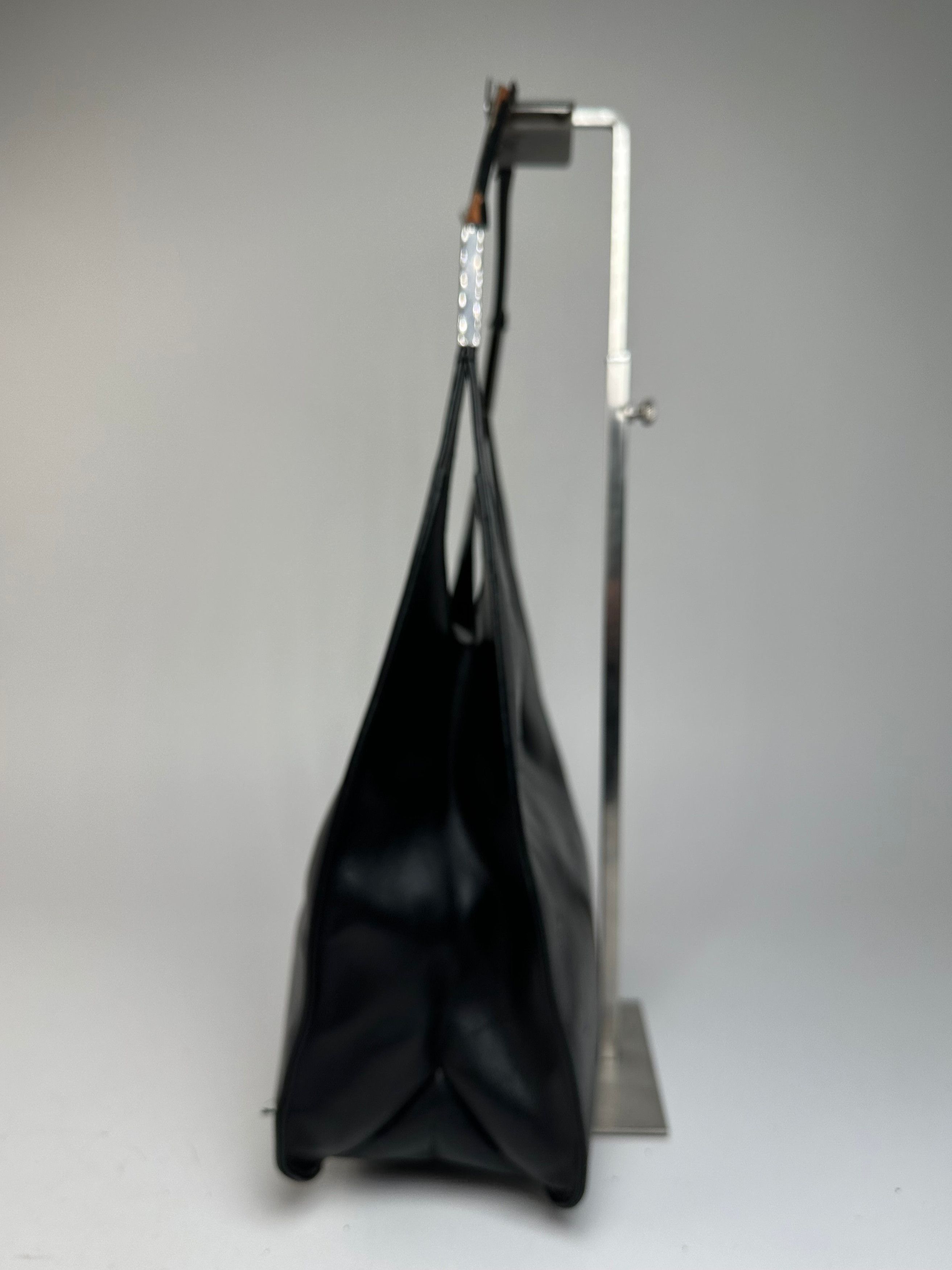 Gucci Vintage Leather Handbag Black Size ONE SIZE - 9 Thumbnail