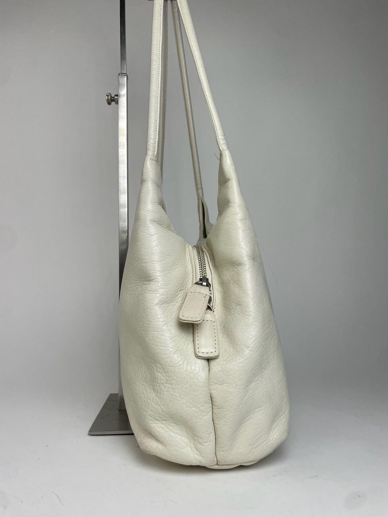 Givenchy Vintage Leather Bag White Size ONE SIZE - 14 Thumbnail