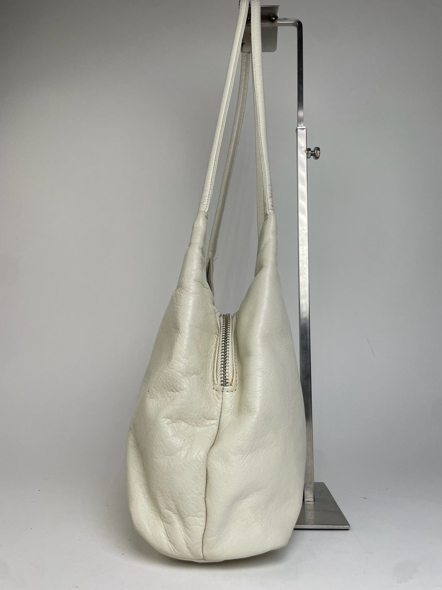 Givenchy Vintage Leather Bag White Size ONE SIZE - 12 Thumbnail