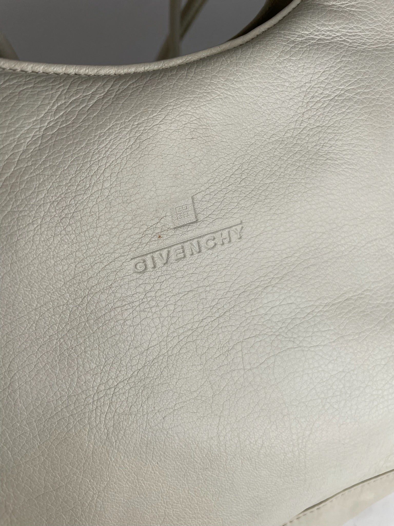Givenchy Vintage Leather Bag White Size ONE SIZE - 3 Thumbnail