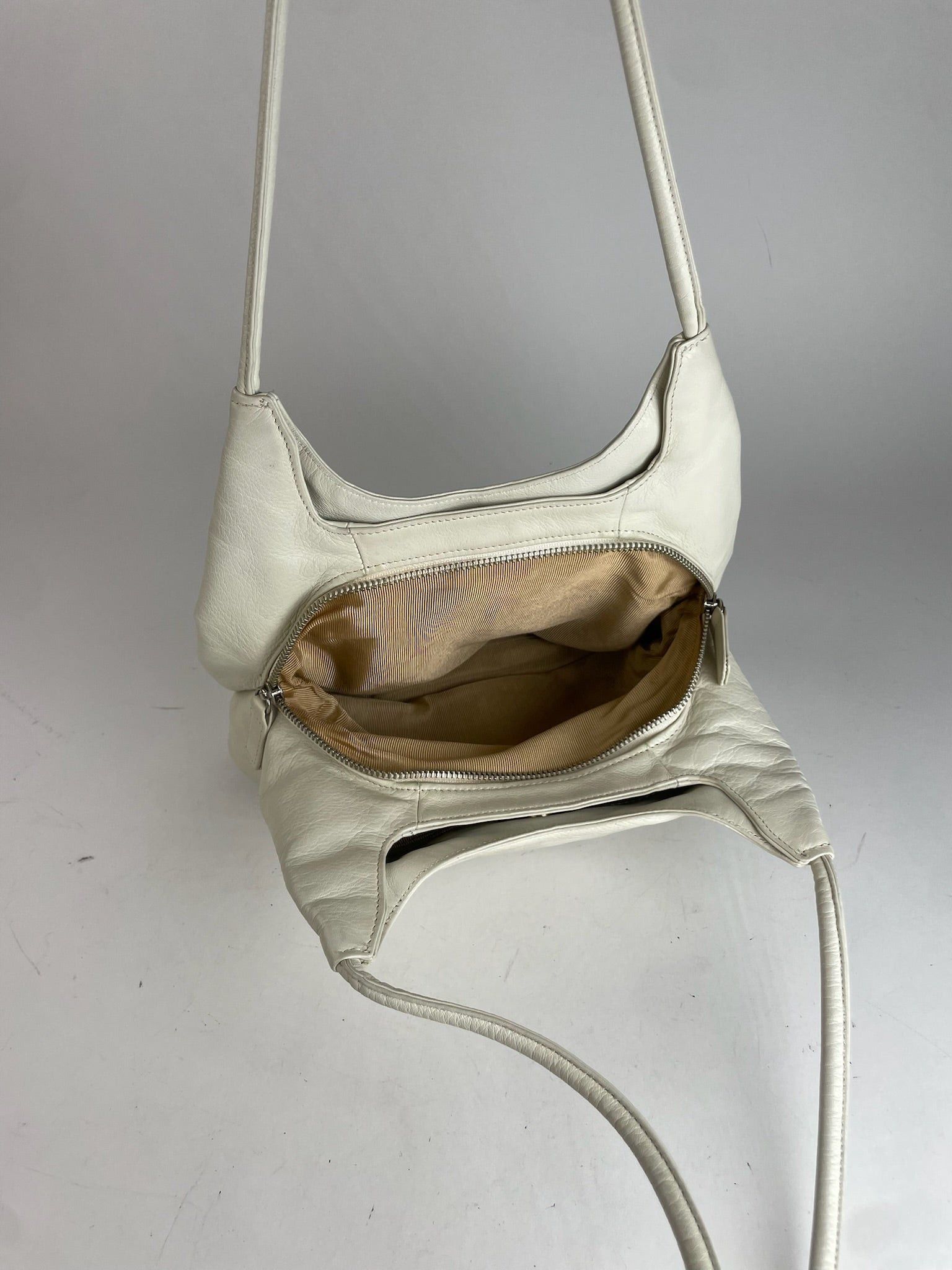 Givenchy Vintage Leather Bag White Size ONE SIZE - 7 Thumbnail
