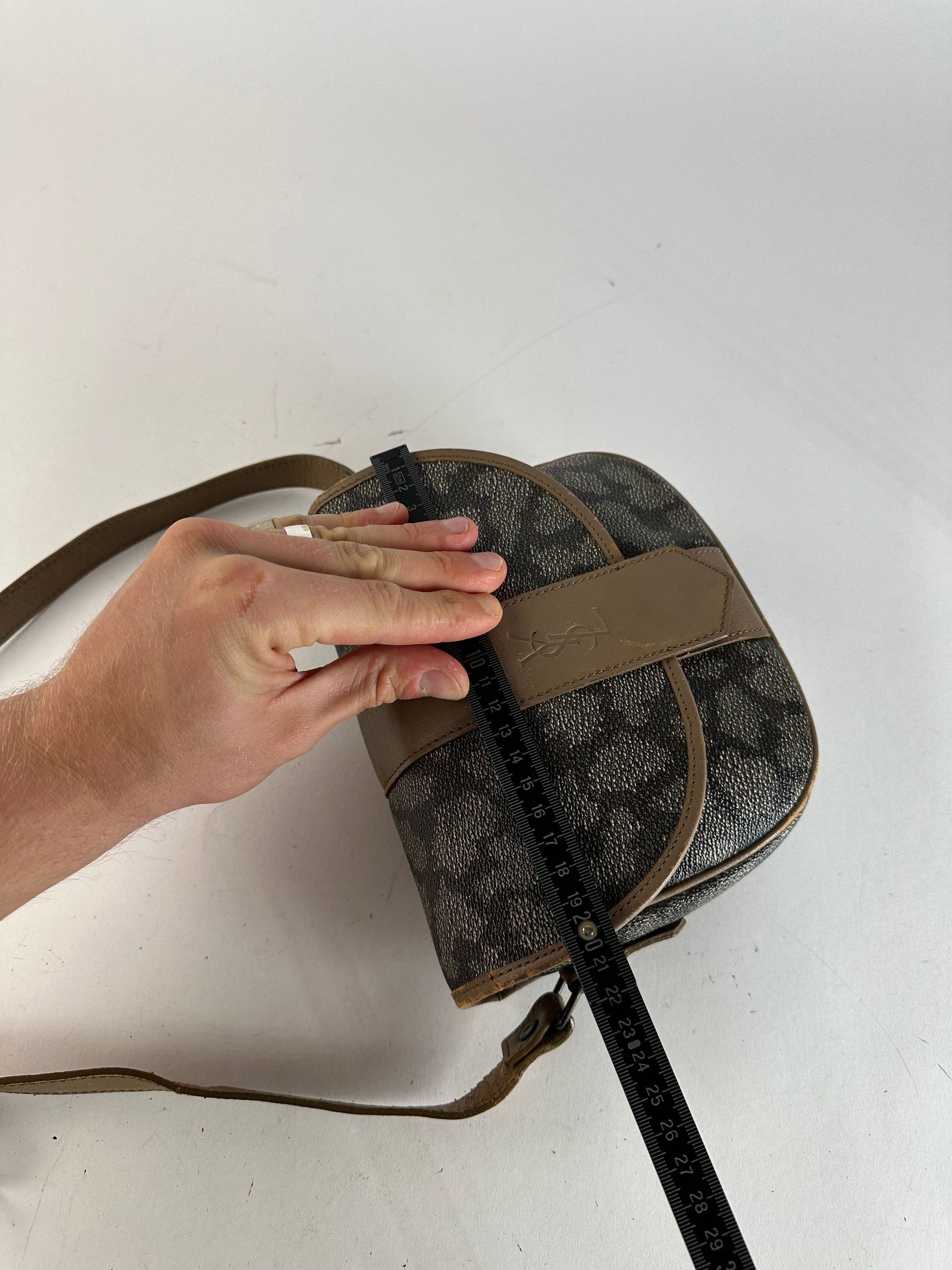 Other Vintage Yves Saint Laurent Stone Emblossed Leather Crossbody Size ONE SIZE - 13 Thumbnail