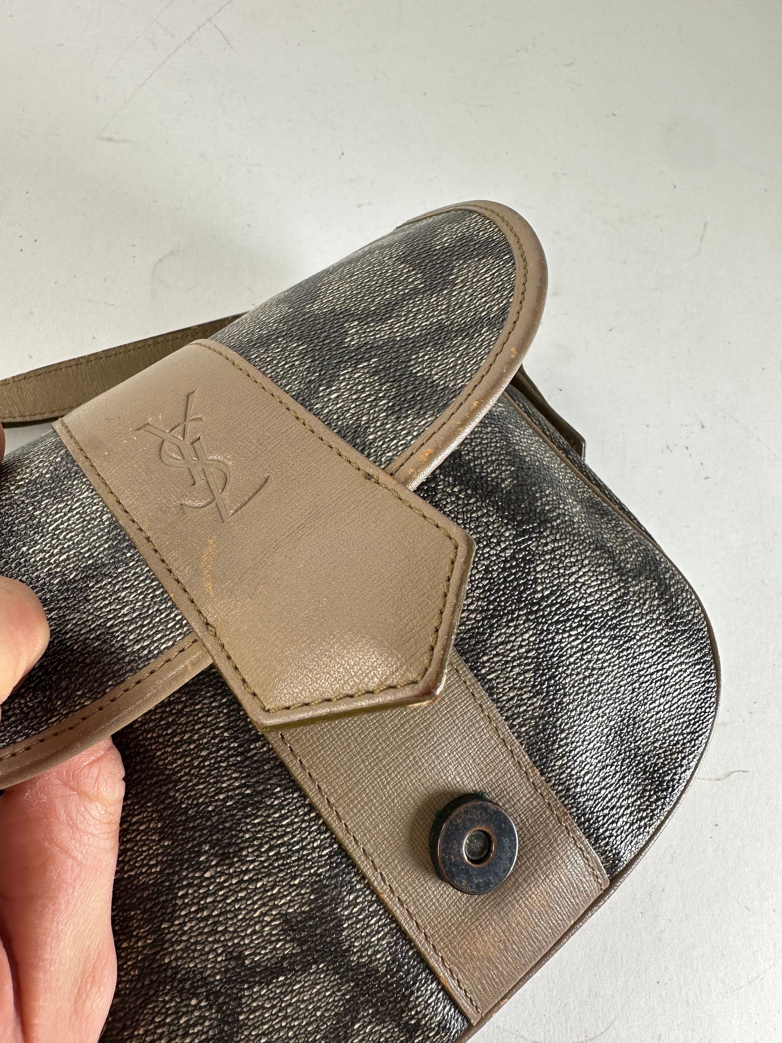 Other Vintage Yves Saint Laurent Stone Emblossed Leather Crossbody Size ONE SIZE - 7 Thumbnail