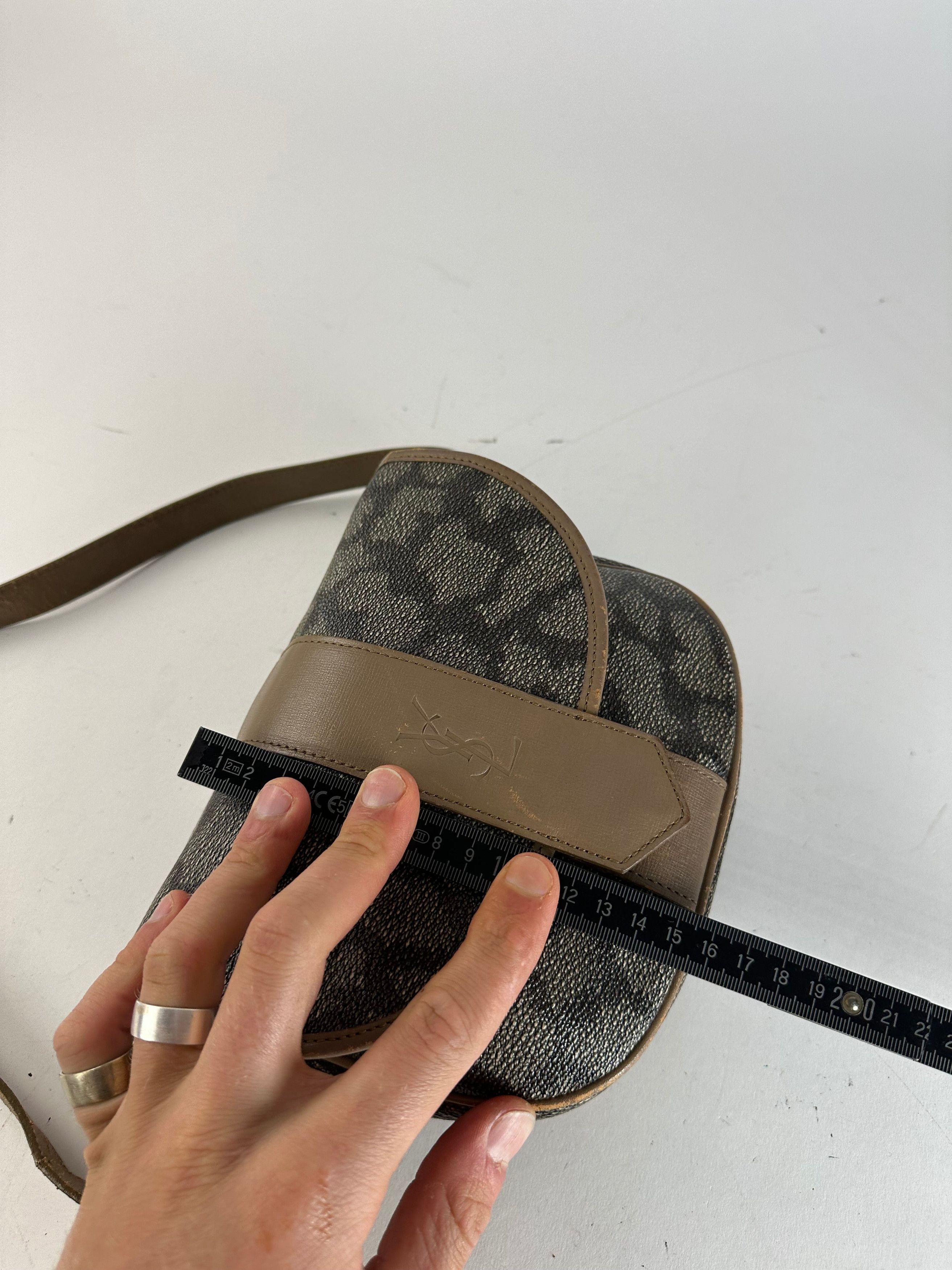 Other Vintage Yves Saint Laurent Stone Emblossed Leather Crossbody Size ONE SIZE - 14 Thumbnail