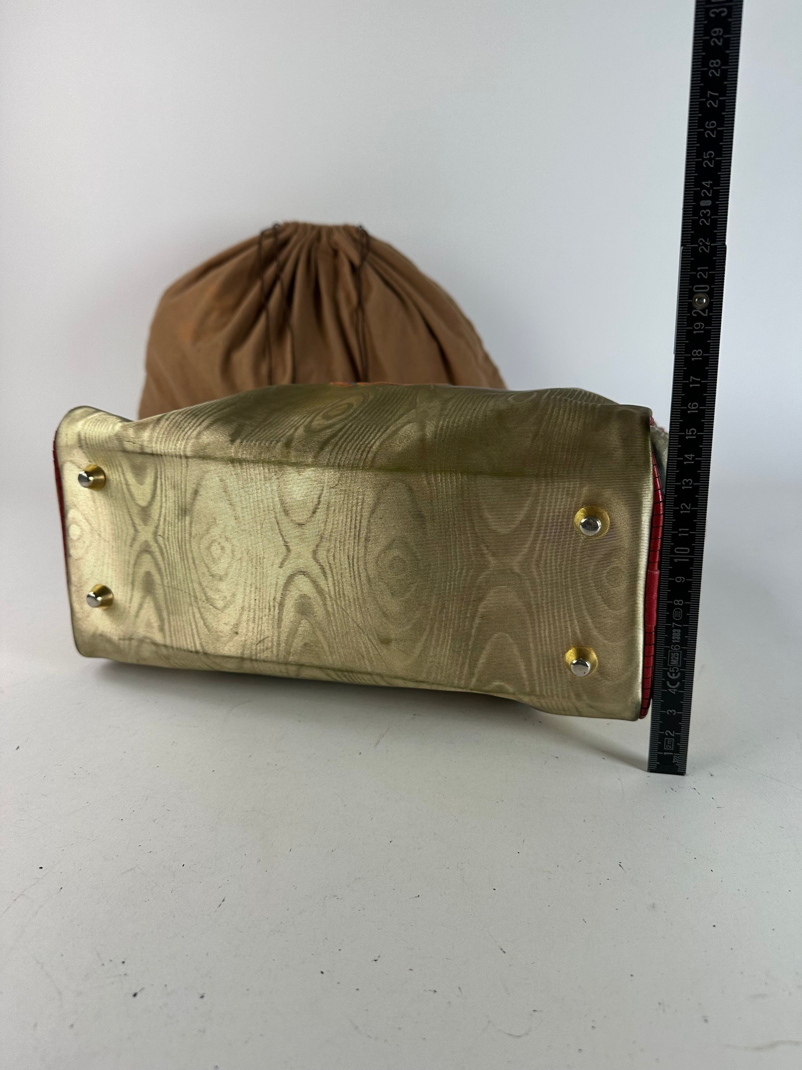 Loewe Vintage Madrid Pearl Emblossed Leather Handbag Gold Multicol Size ONE SIZE - 12 Thumbnail