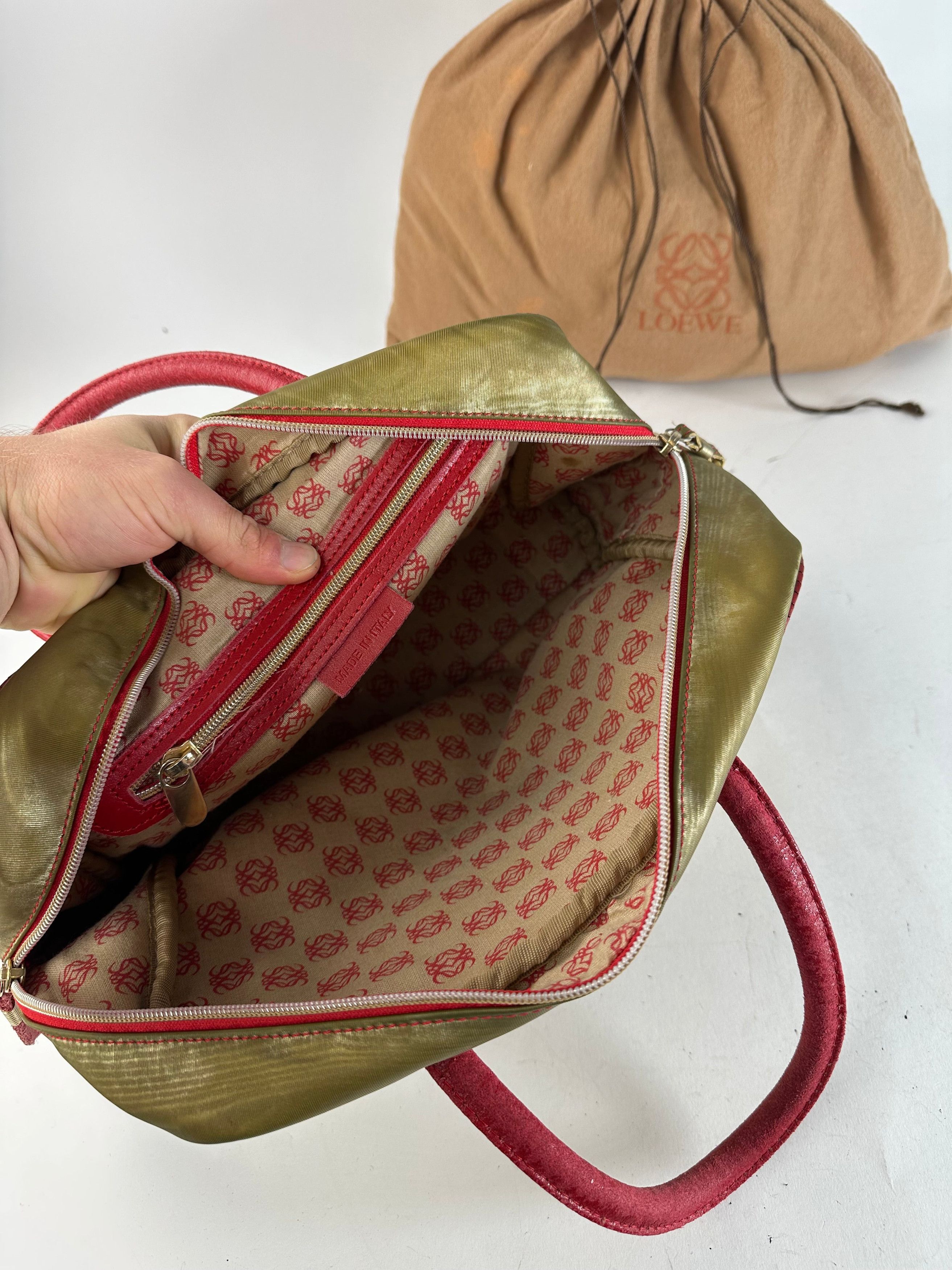 Loewe Vintage Madrid Pearl Emblossed Leather Handbag Gold Multicol Size ONE SIZE - 3 Thumbnail