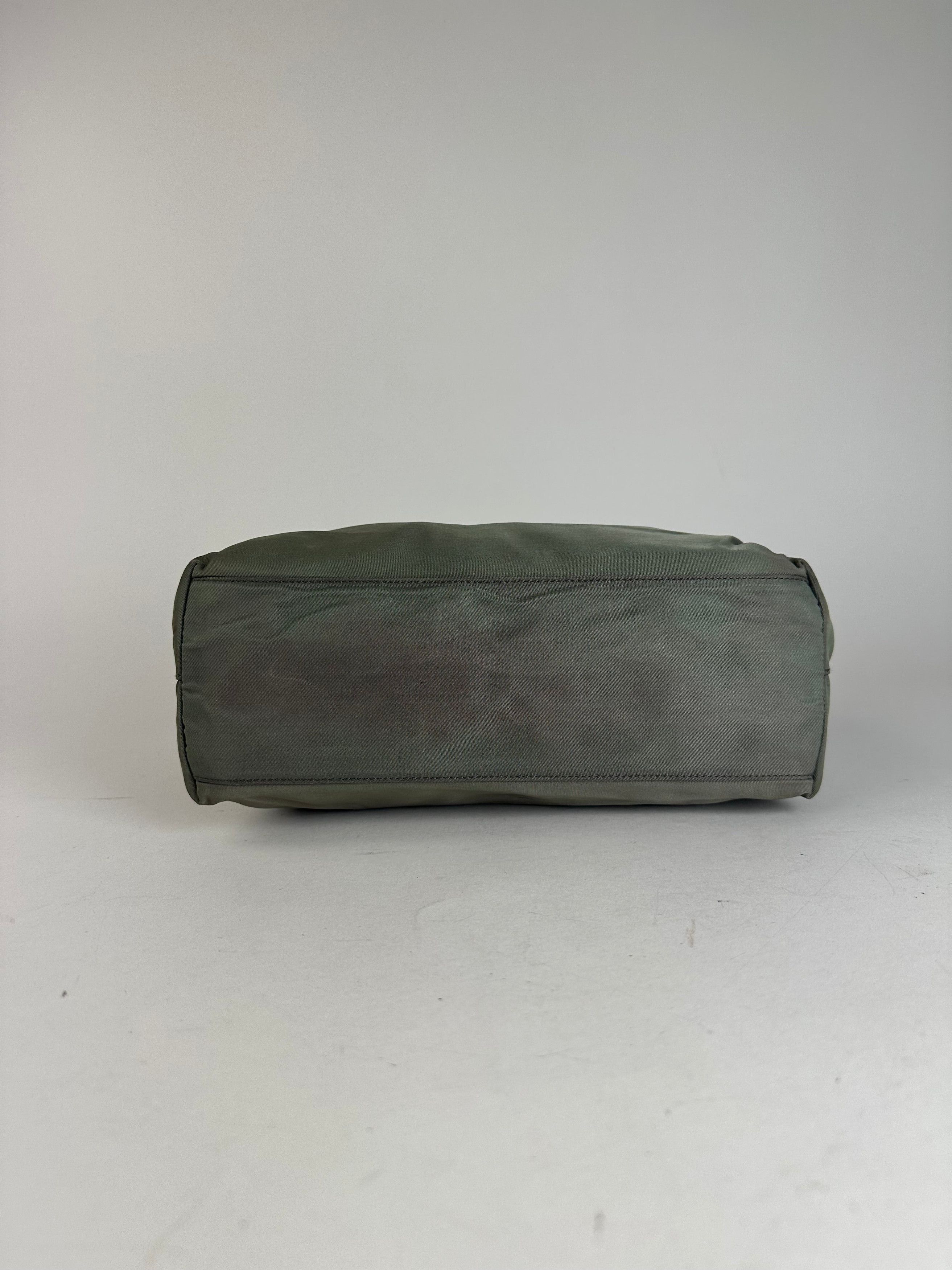 Prada Vintage Polyester Handbag Green Size ONE SIZE - 9 Thumbnail