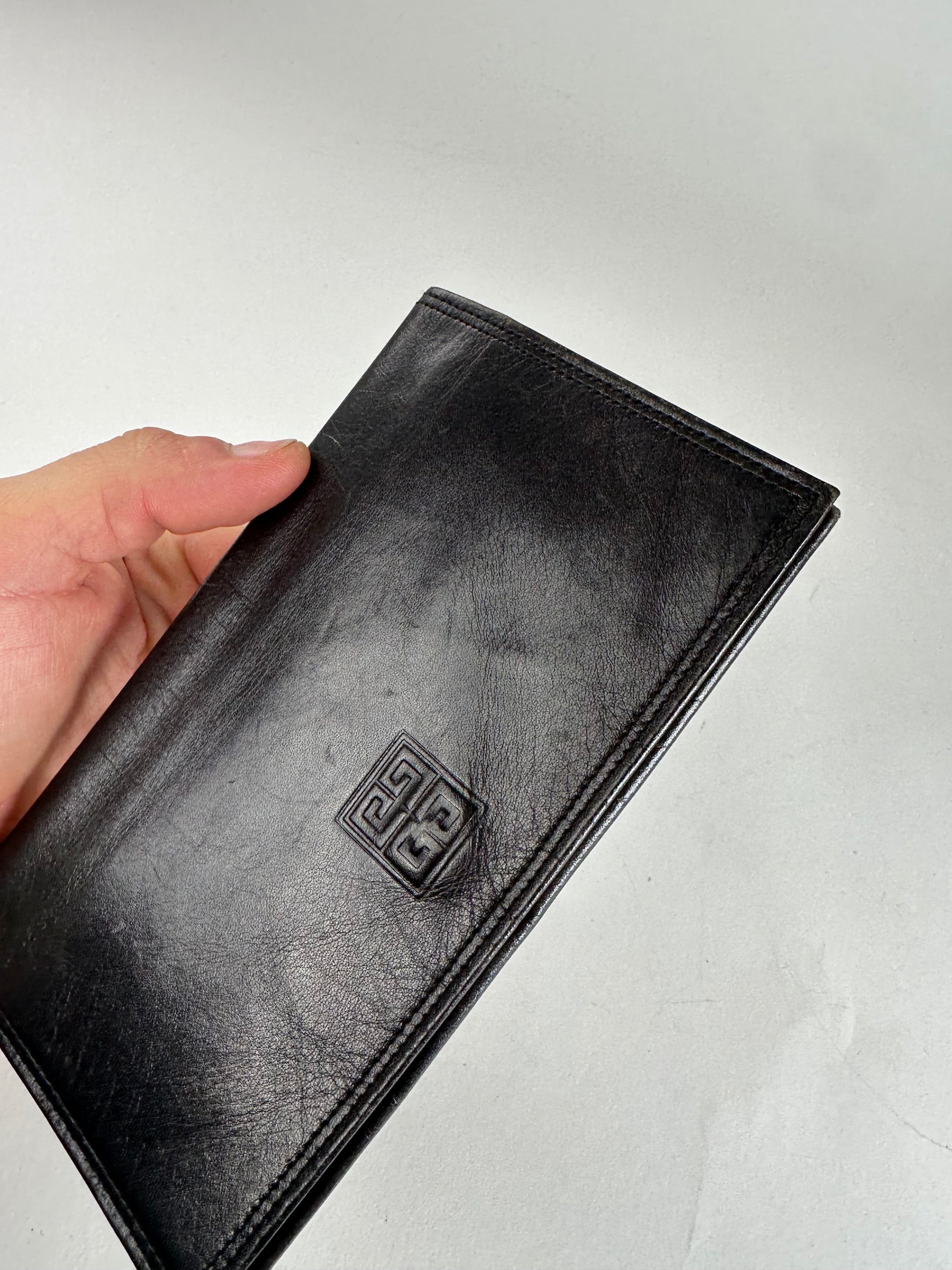 Givenchy Vintage Logo Leather Card Holder / Clutch Black Size ONE SIZE - 3 Thumbnail