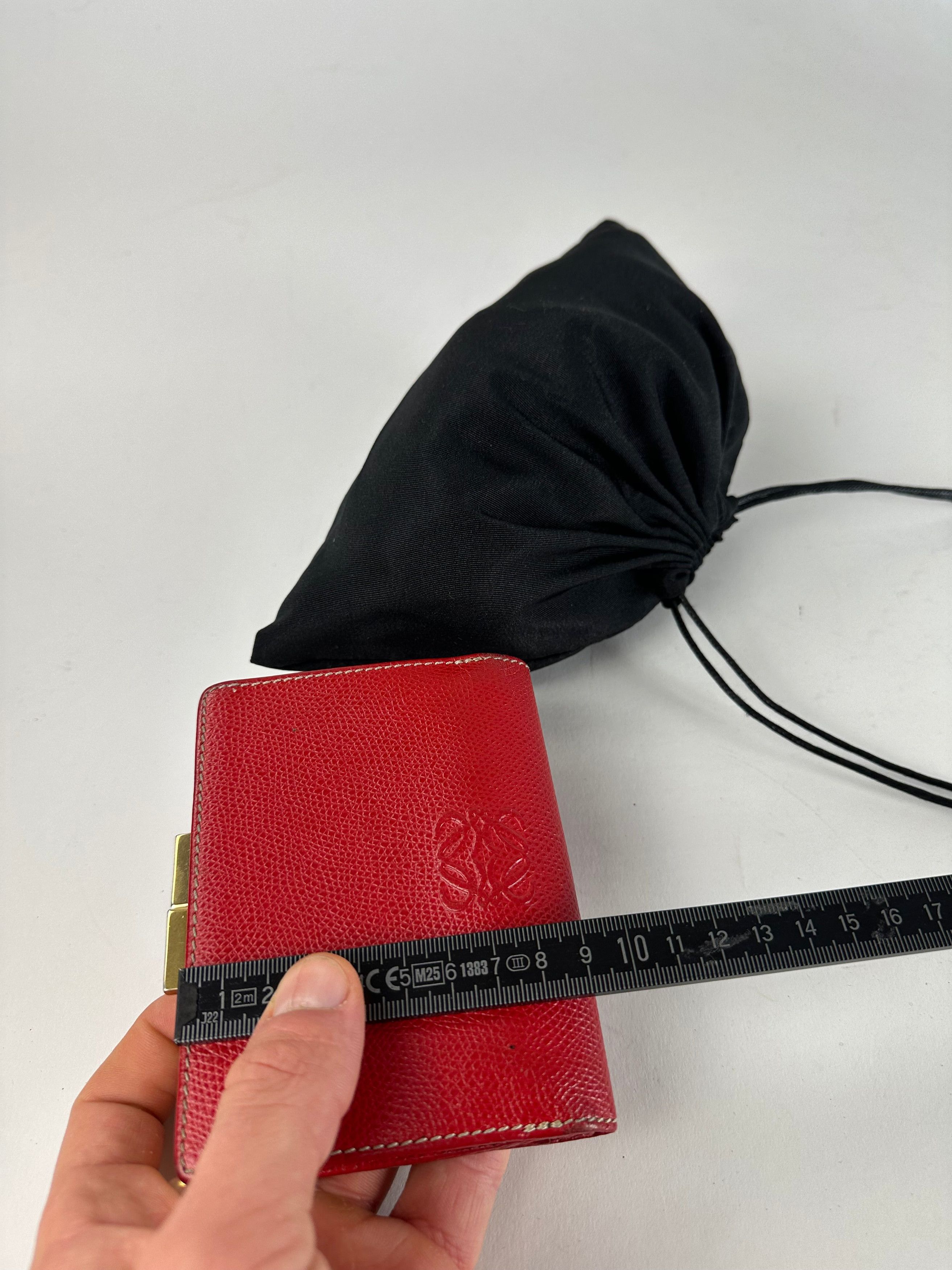 Loewe Vintage Madrid Logo Leather Wallet Red Size ONE SIZE - 11 Thumbnail