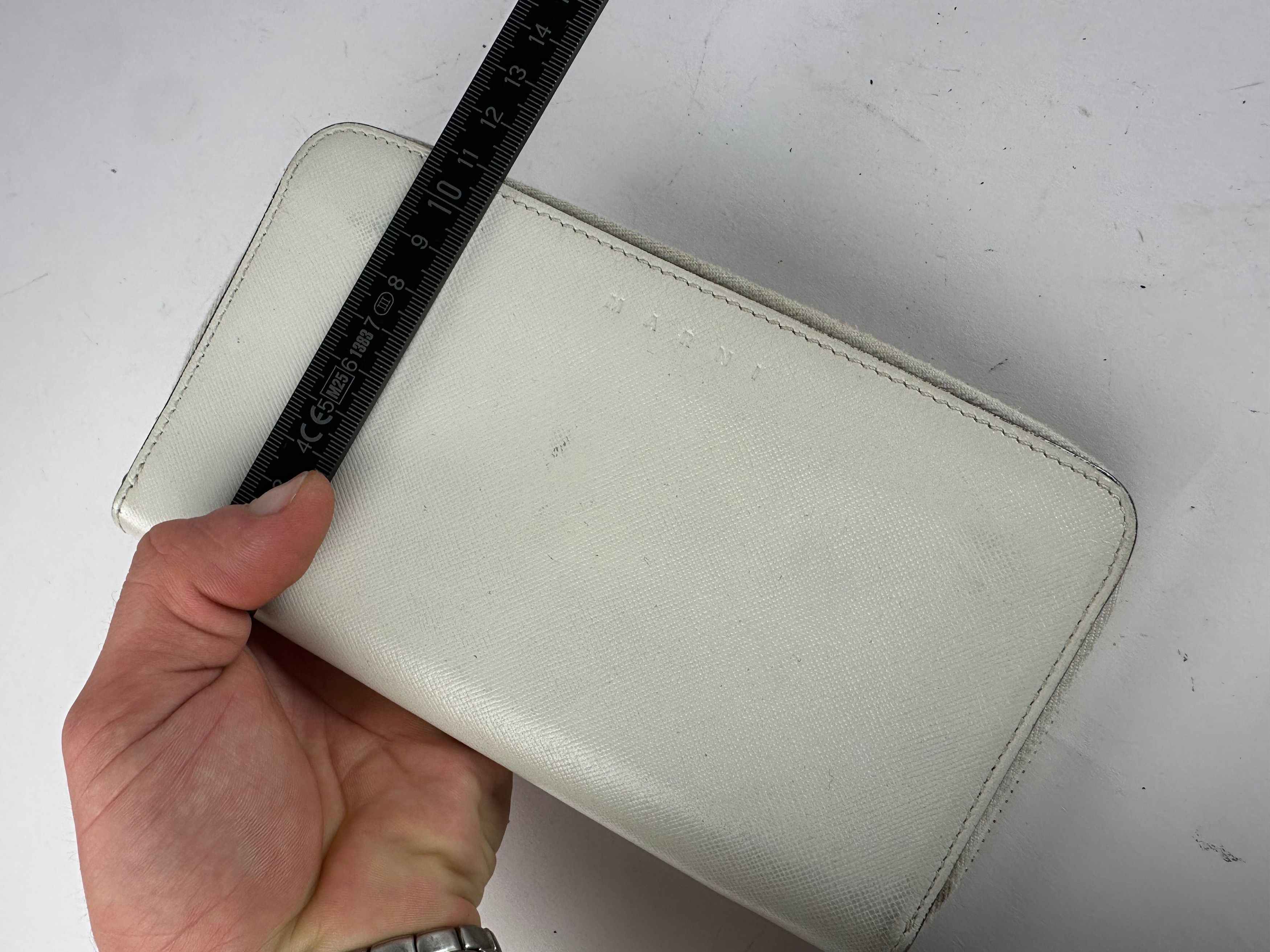 Marni Vintage Zippy Leather wallet White Size ONE SIZE - 9 Thumbnail