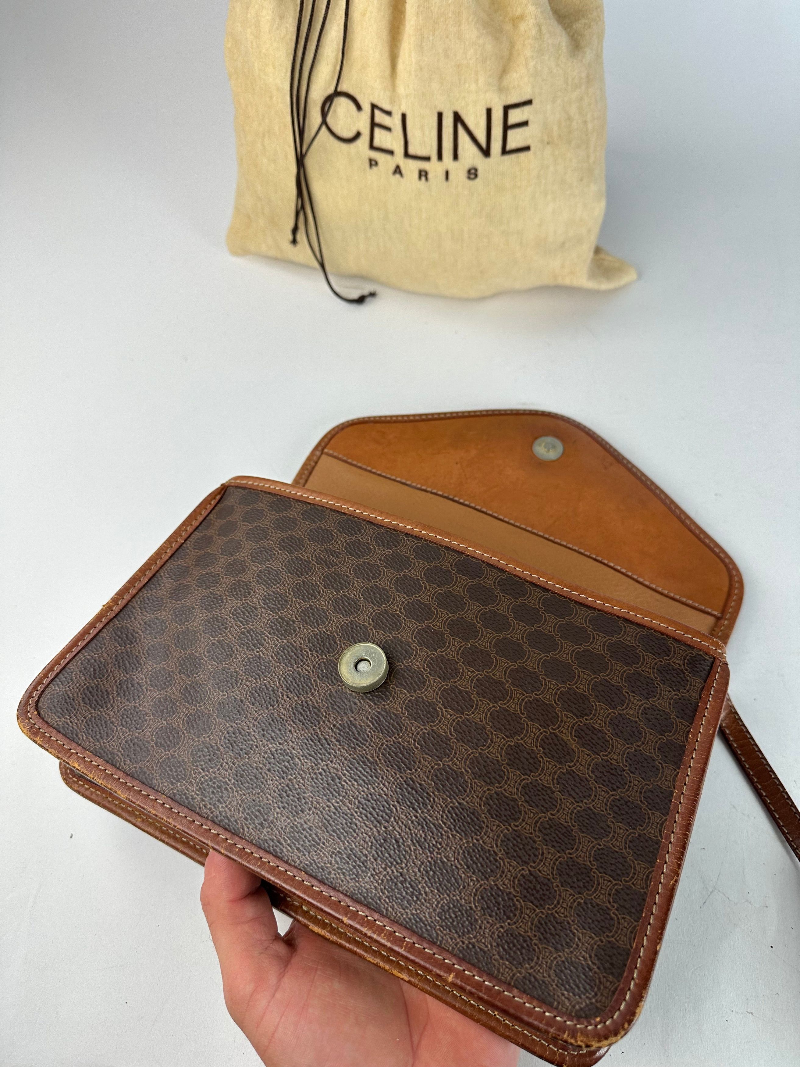 Celine Vintage Crline Paris Triomphe Monogram Leather Shoulder / Cr Size ONE SIZE - 8 Thumbnail