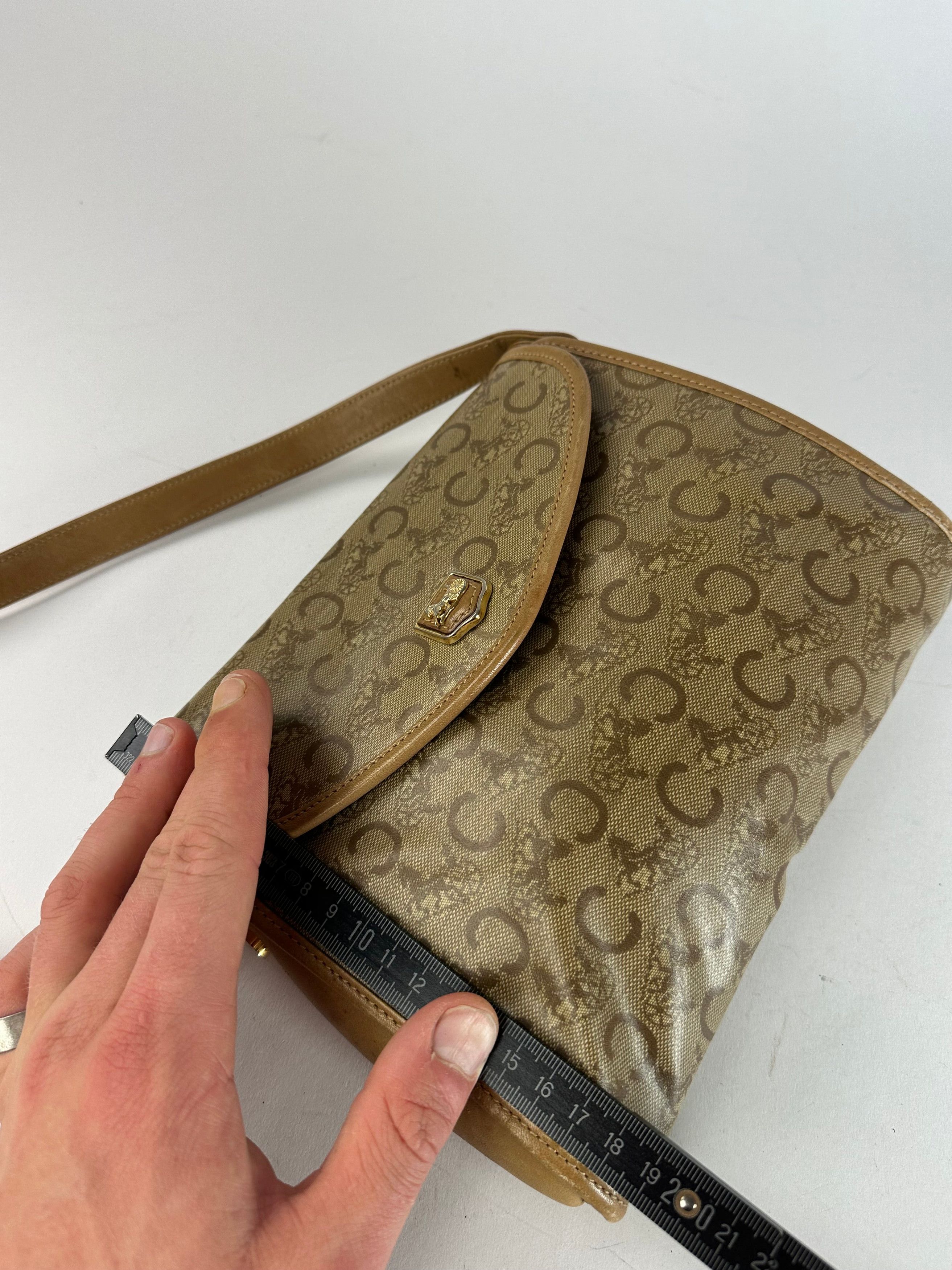 Celine Vintage Monogram Shoulder / Crossbody Bag Gold Beige Size ONE SIZE - 12 Thumbnail
