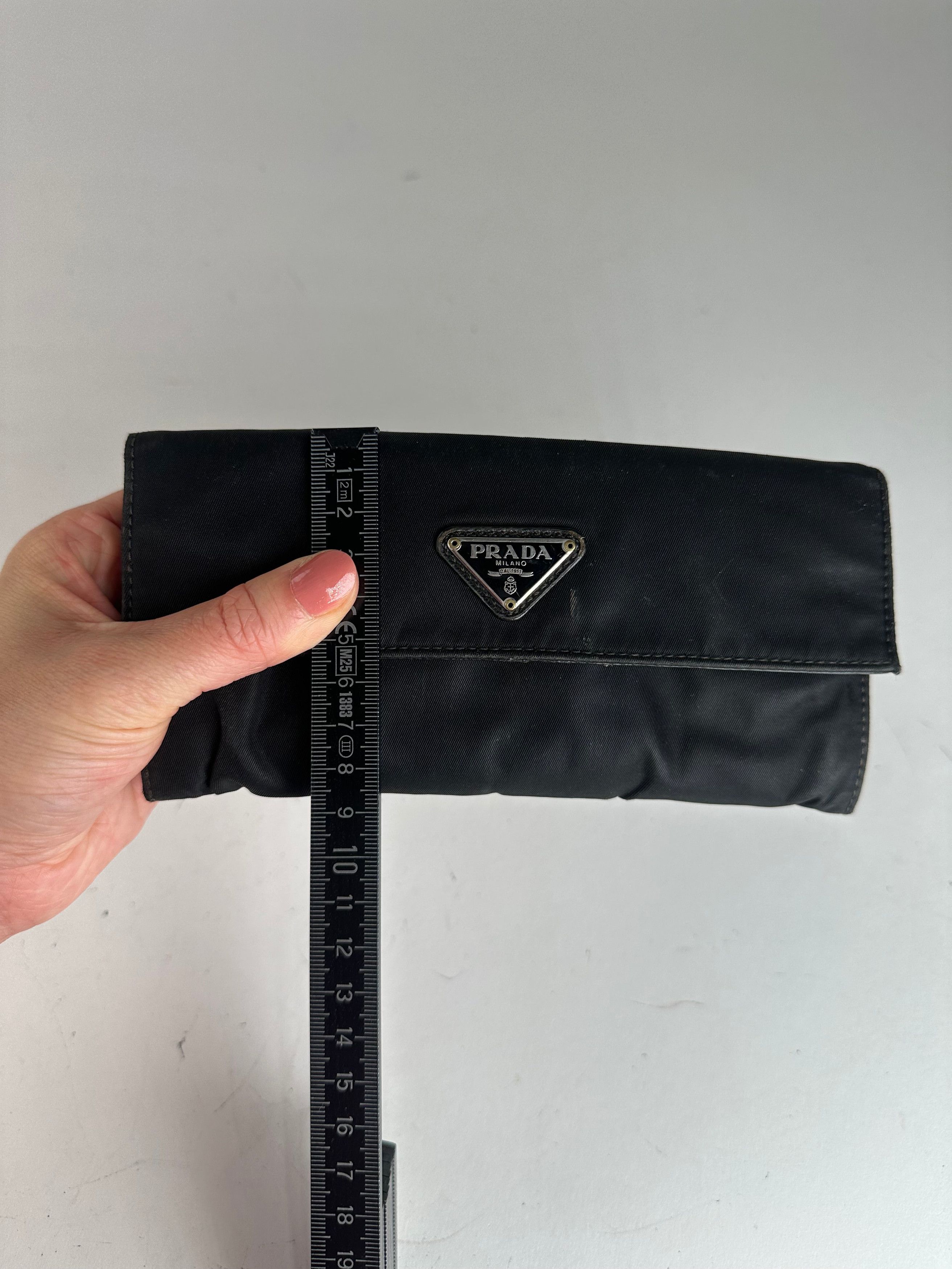 Prada Vintage Triangle Wallet Black Size ONE SIZE - 7 Thumbnail