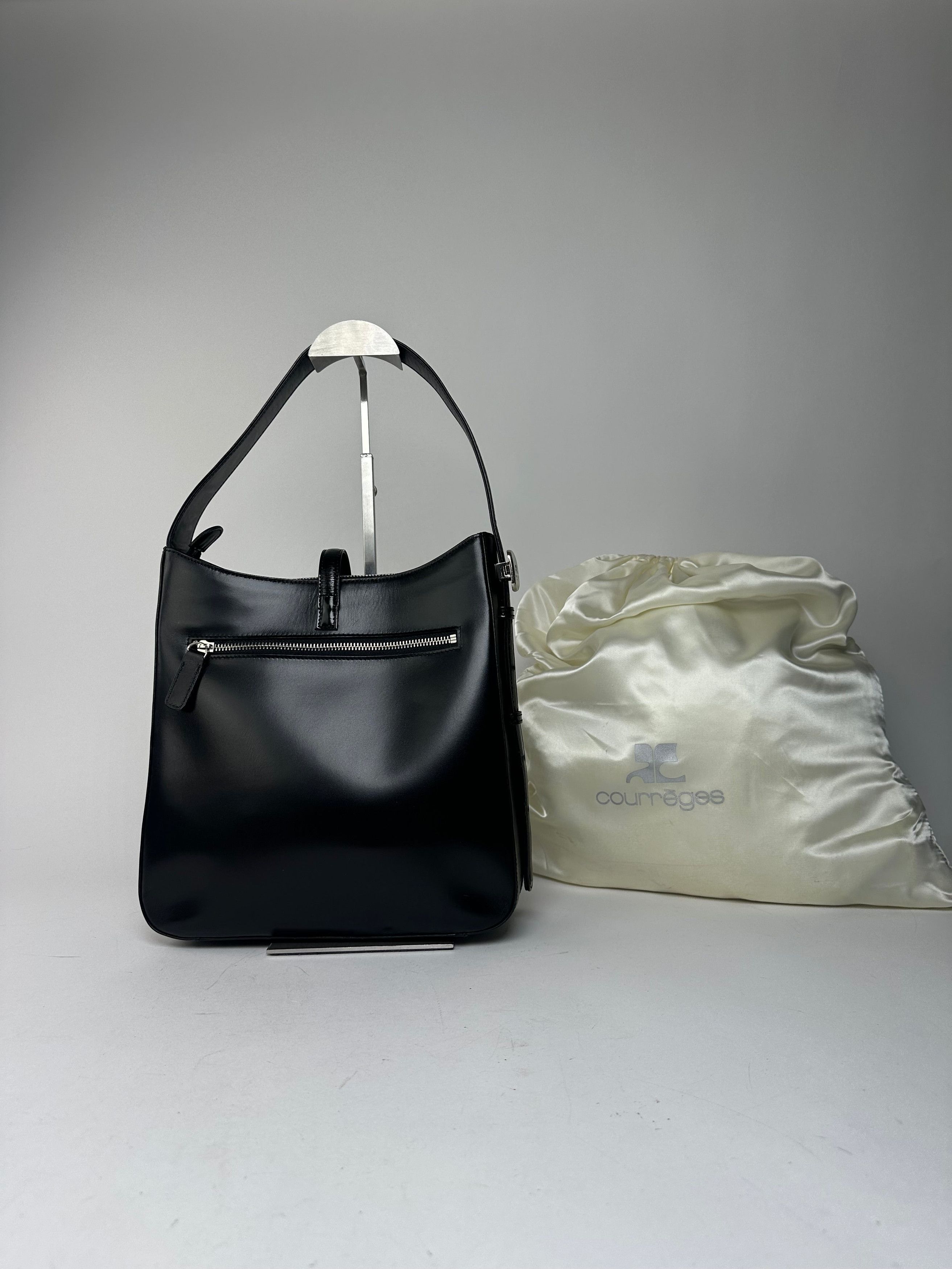 Courreges Vintage Leather Handbag Black Size ONE SIZE - 2 Thumbnail