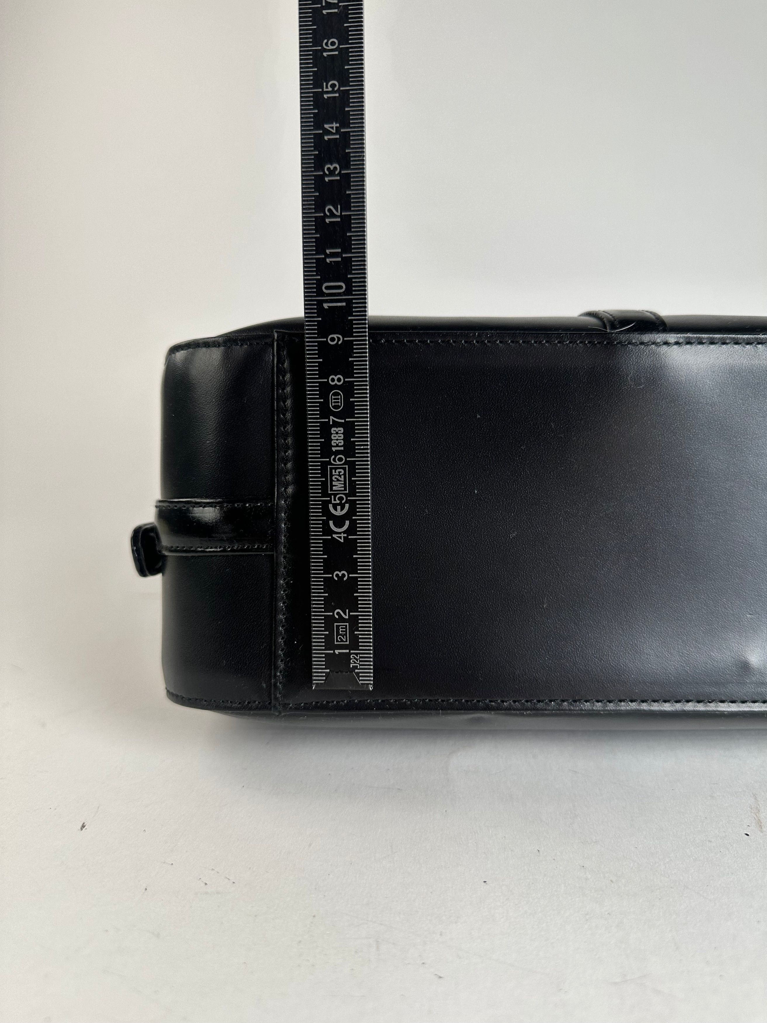 Courreges Vintage Leather Handbag Black Size ONE SIZE - 10 Thumbnail