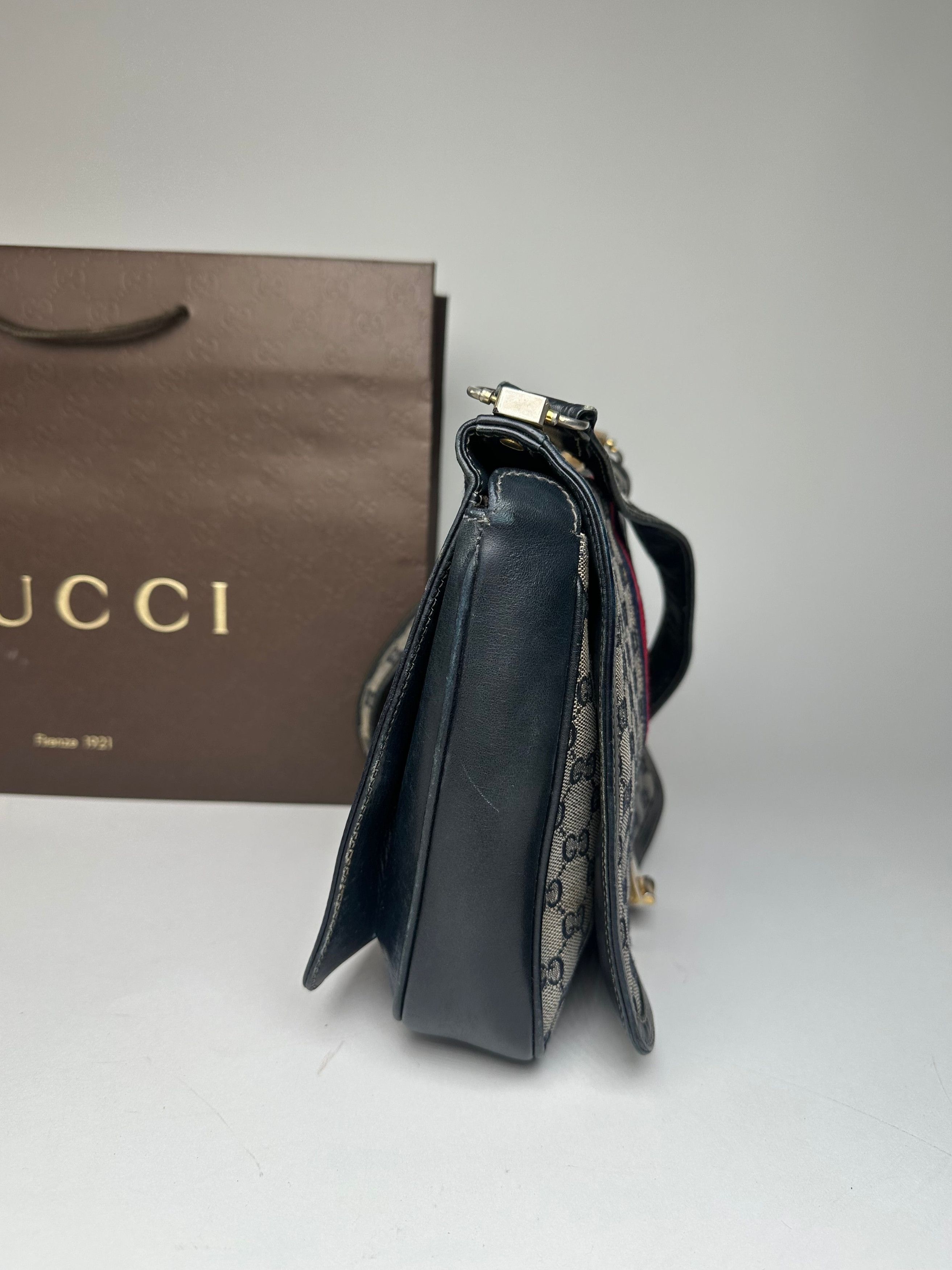 Gucci Vintage 80s Monogram Shoulder Bag Navy Grey Size ONE SIZE - 10 Thumbnail