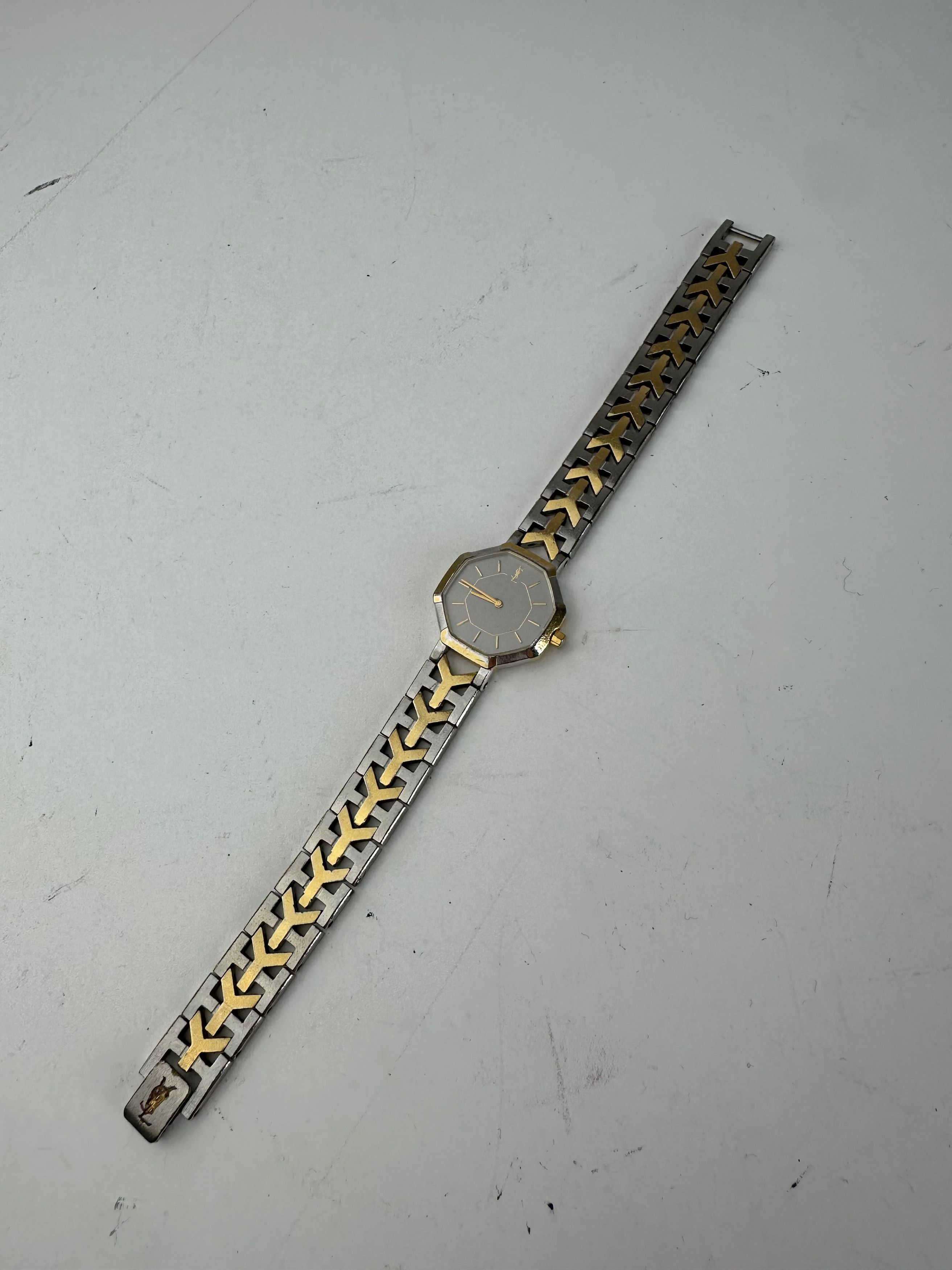 Other Vintage Yves Saint Laurent Gold Plated Quartz Watch Size ONE SIZE - 2 Thumbnail