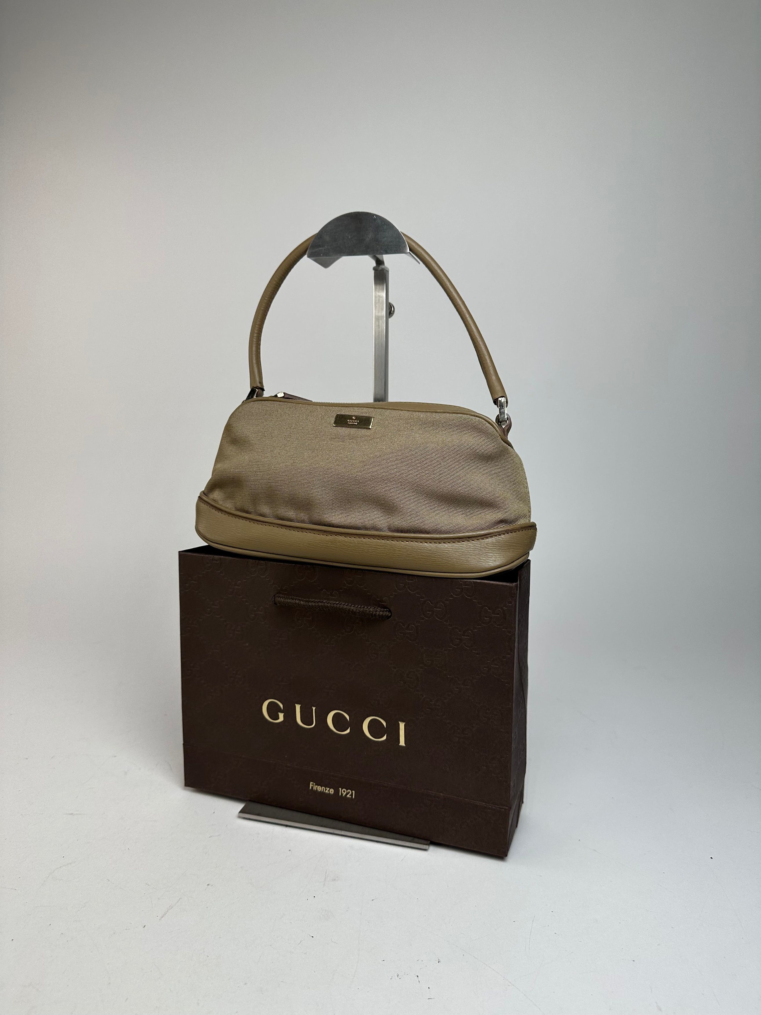 Gucci Vintage Canvas Leather Mini Bag Grey Brown Size ONE SIZE - 12 Thumbnail