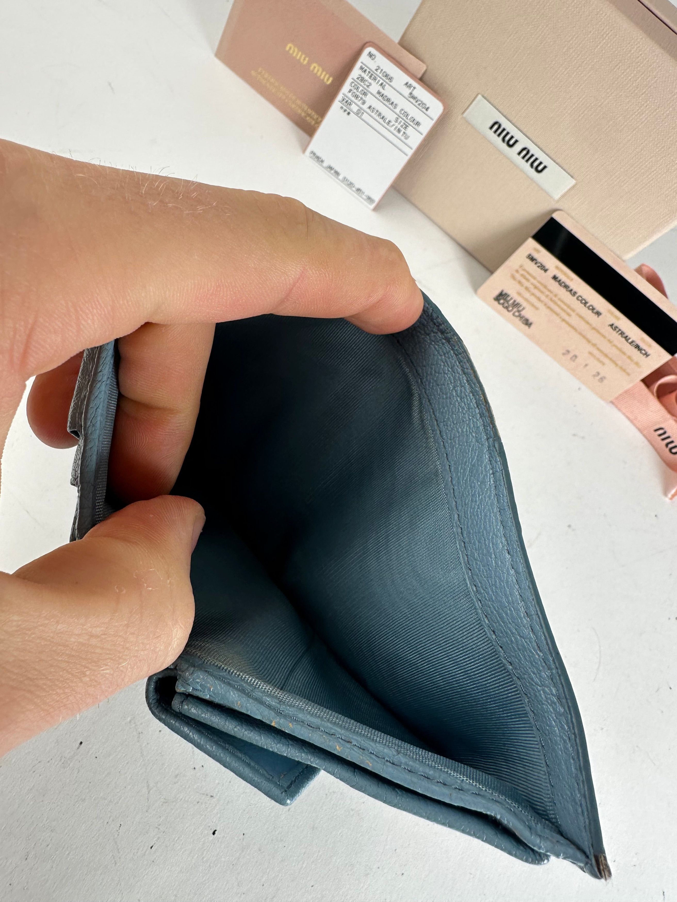 Miu Miu Vintage Leather Wallet Blue Size ONE SIZE - 9 Thumbnail