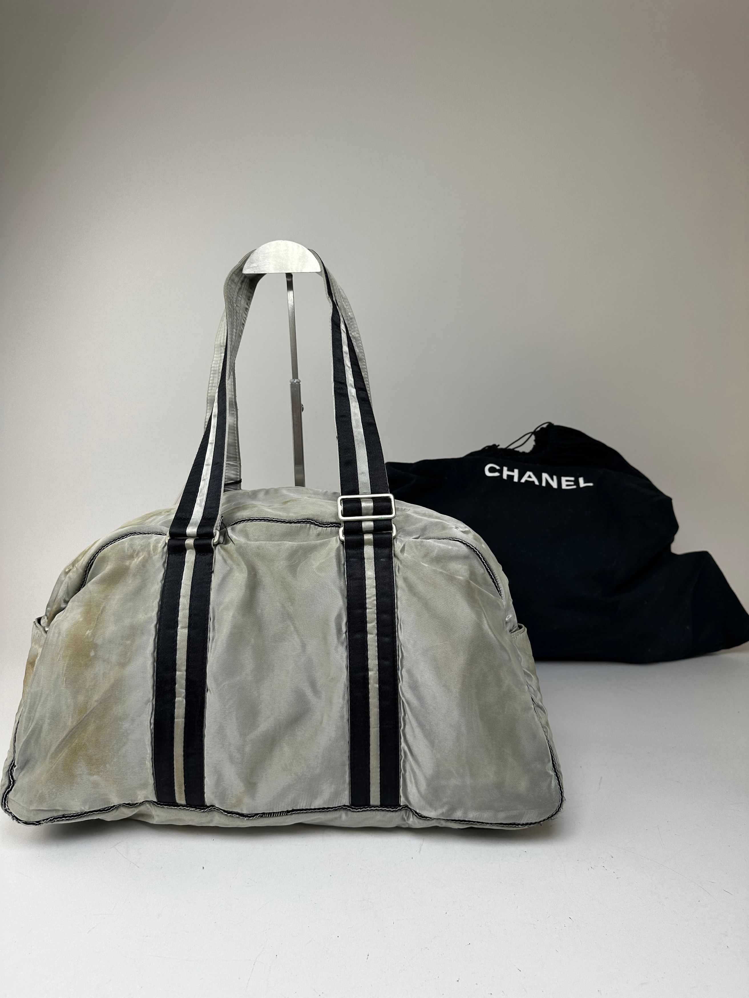 Chanel Vintage Polyester Duffel Bag Silver Black Size ONE SIZE - 3 Thumbnail