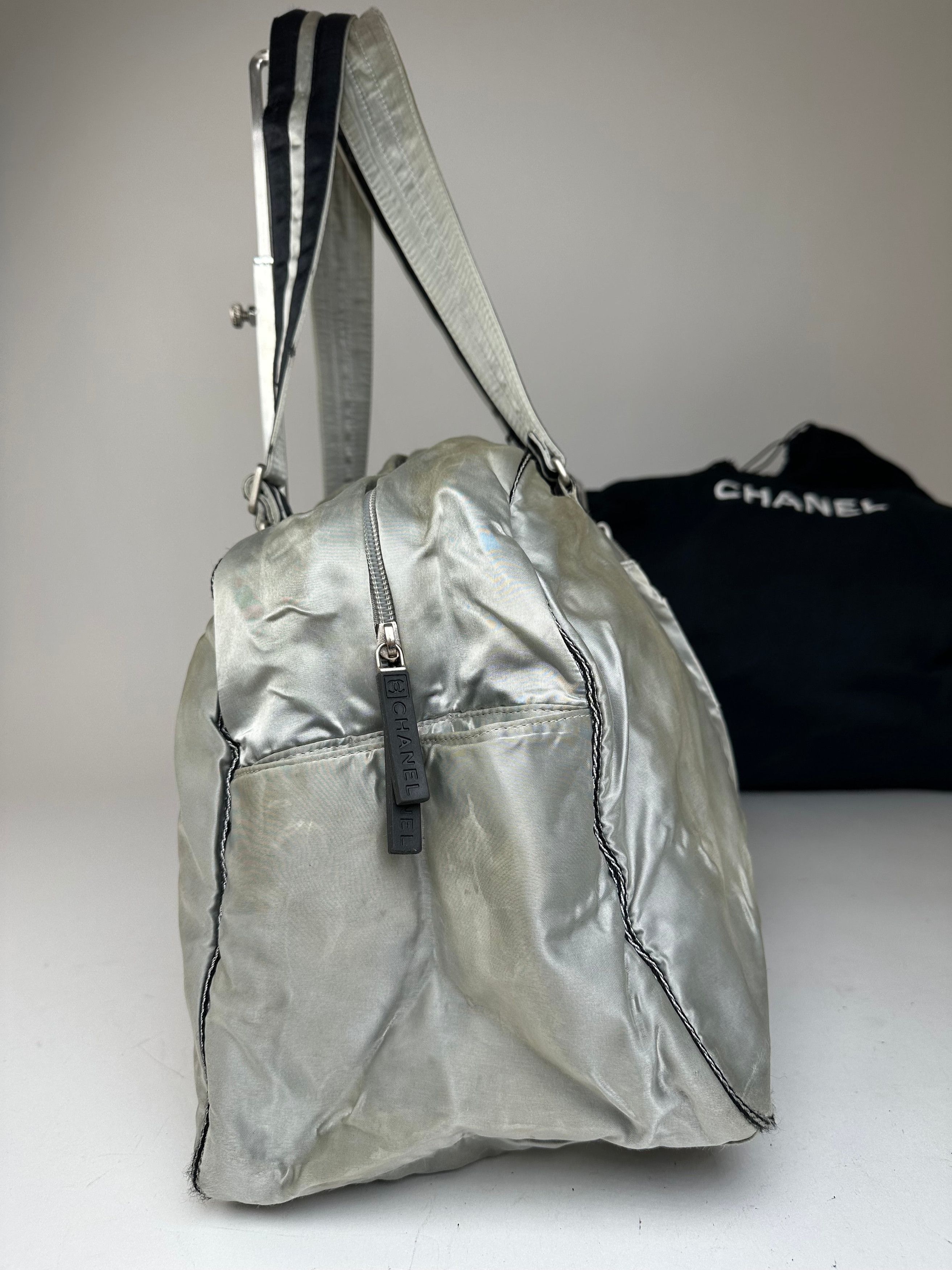 Chanel Vintage Polyester Duffel Bag Silver Black Size ONE SIZE - 8 Thumbnail