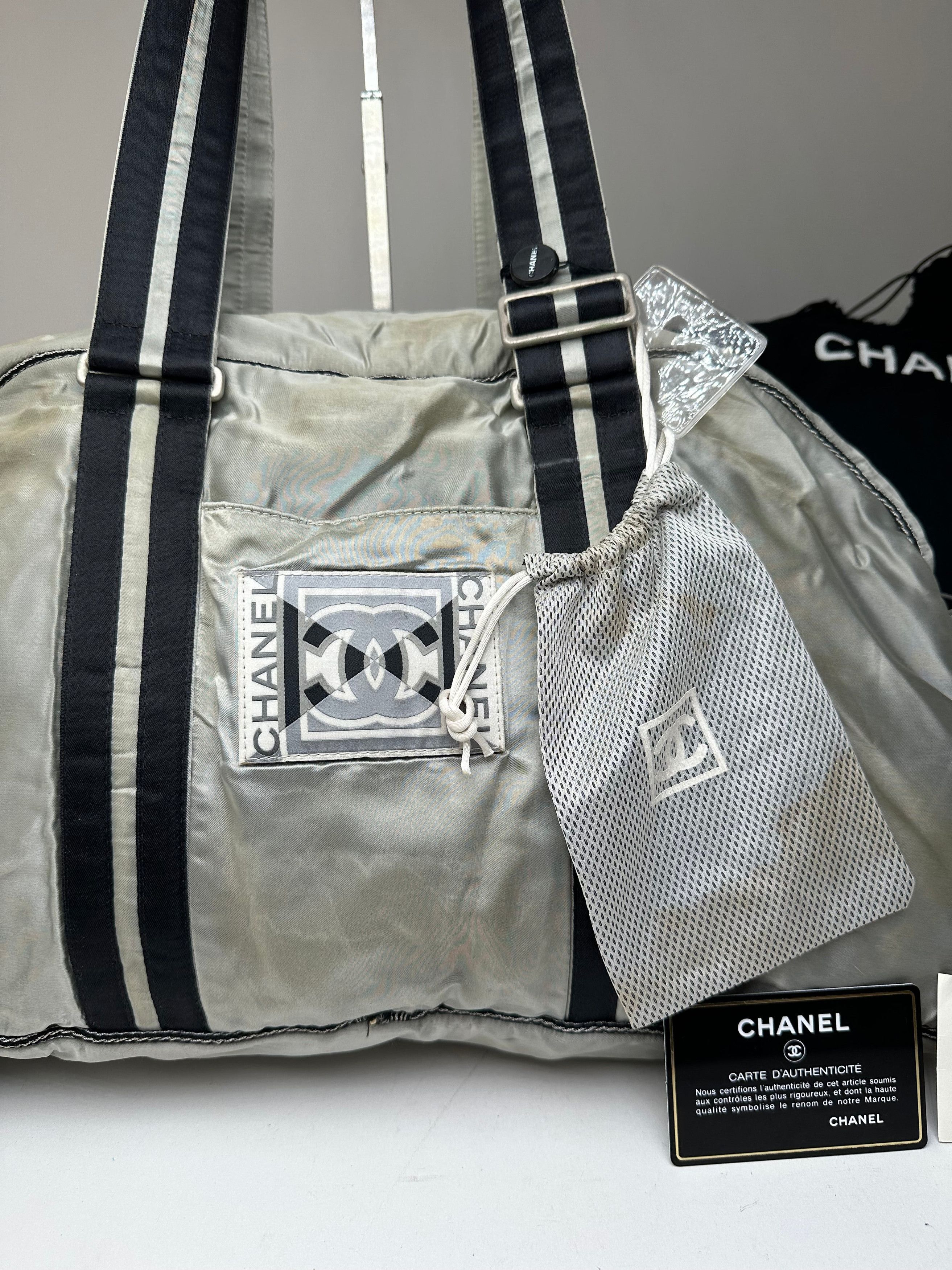 Chanel Vintage Polyester Duffel Bag Silver Black Size ONE SIZE - 2 Thumbnail