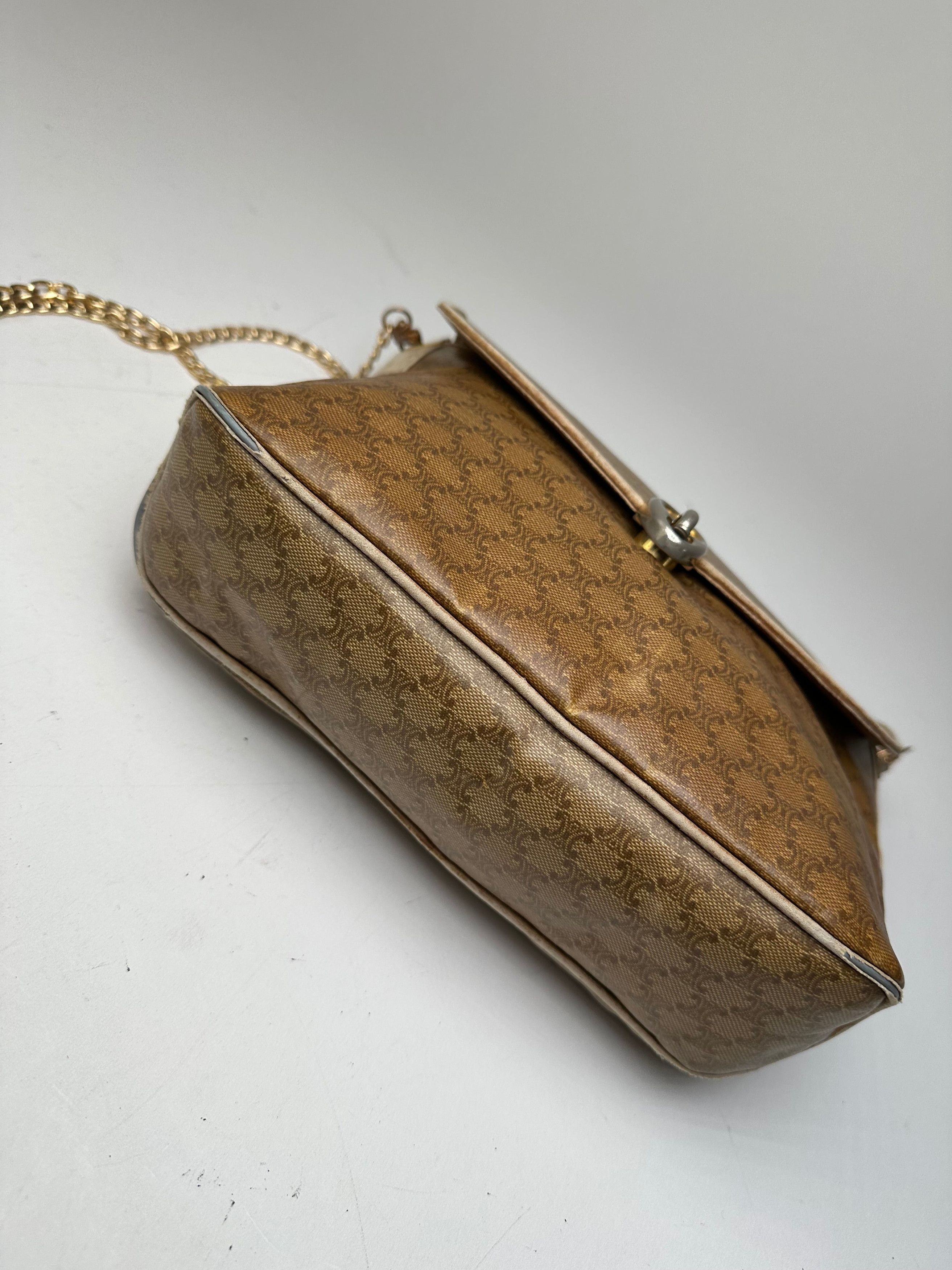 Celine Vintage Paris Triomphe Monogram Chain Leather Bag Brown Size ONE SIZE - 14 Thumbnail