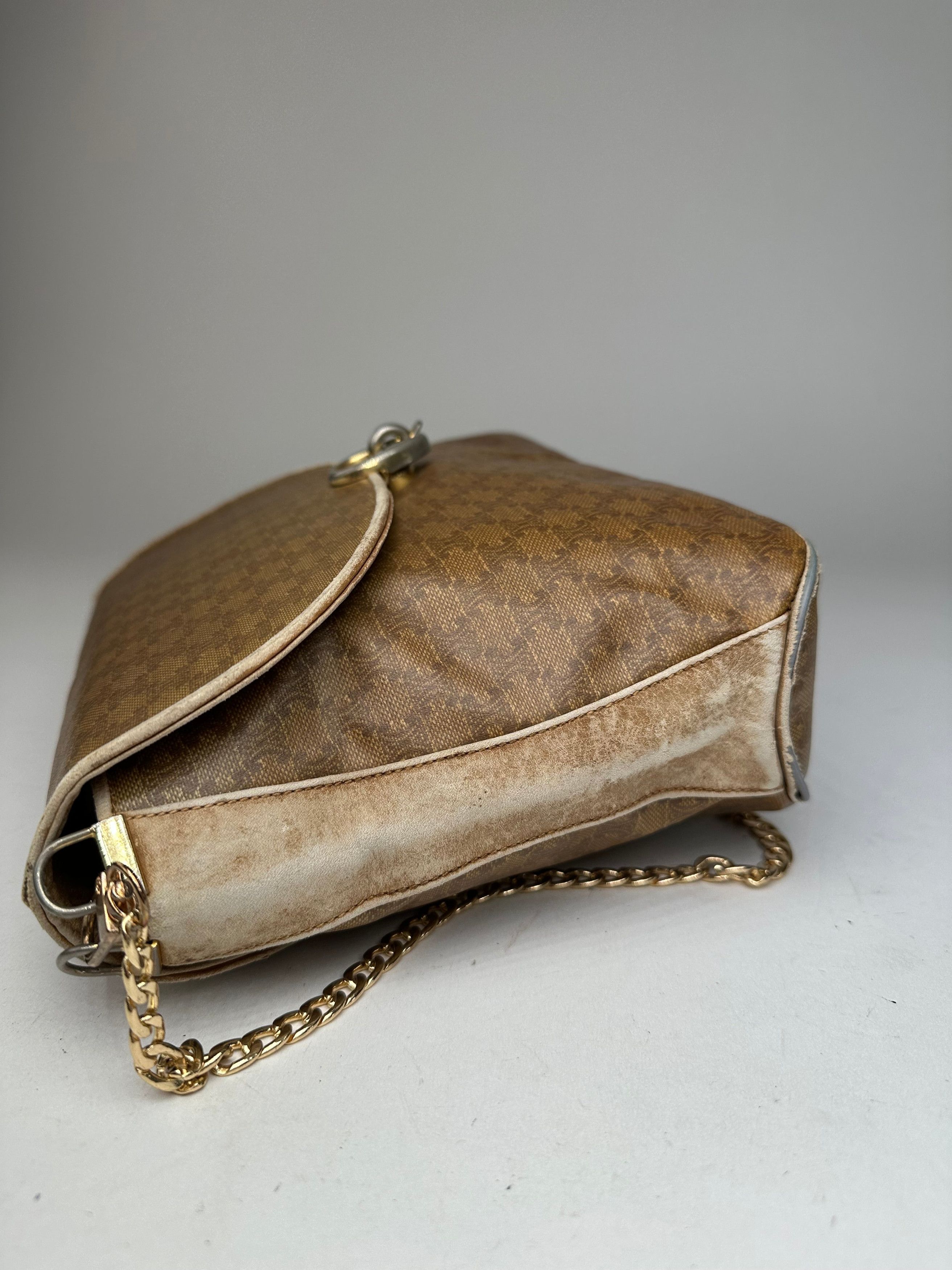 Celine Vintage Paris Triomphe Monogram Chain Leather Bag Brown Size ONE SIZE - 11 Thumbnail