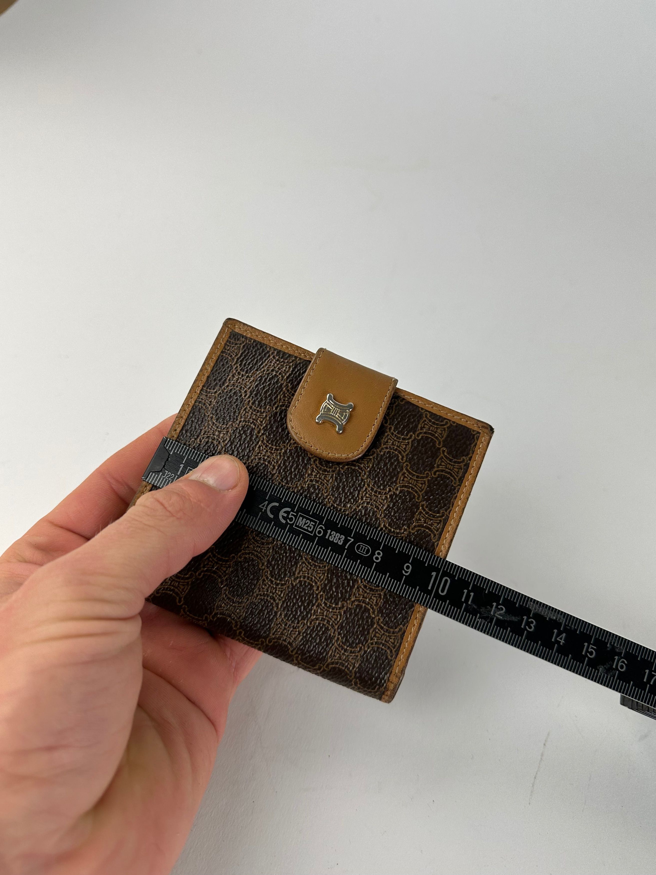Celine Vintage Paris Triomphe Monogram Leather Wallet Brown Size ONE SIZE - 11 Thumbnail
