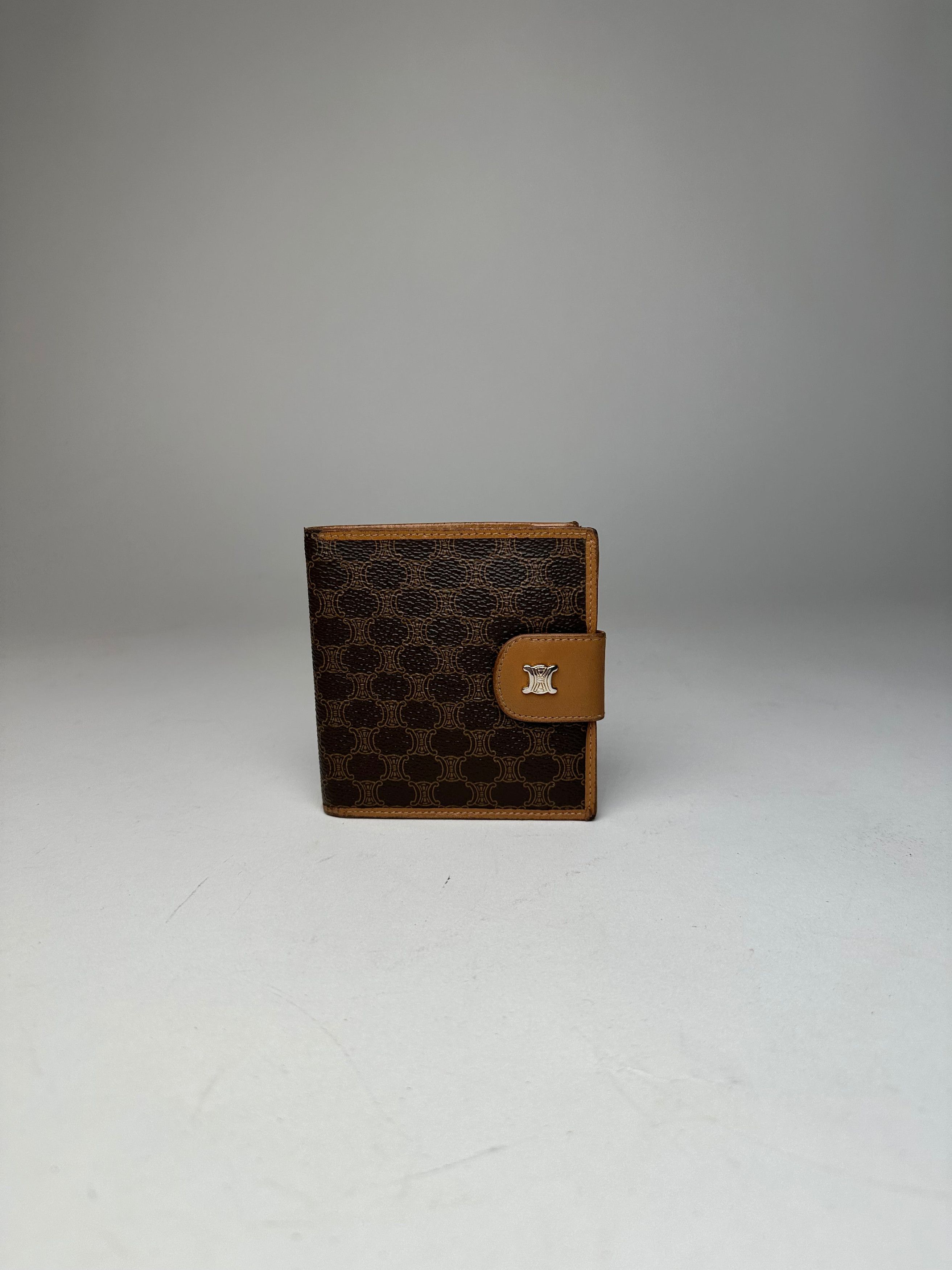 Celine Vintage Paris Triomphe Monogram Leather Wallet Brown Size ONE SIZE - 12 Thumbnail