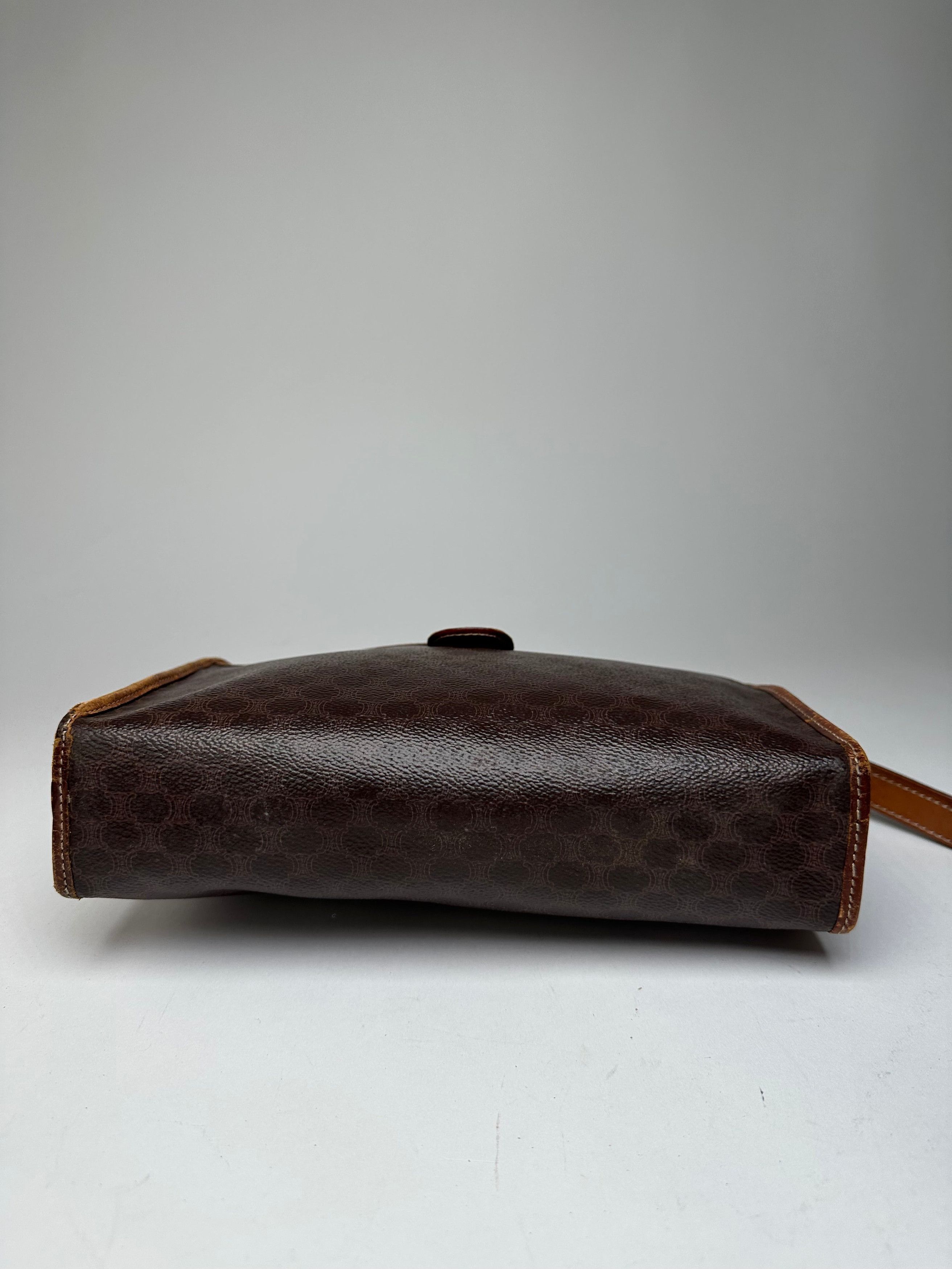 Celine Vintage Paris Triomphe Monogram Leather Clutch Brown Size ONE SIZE - 9 Thumbnail